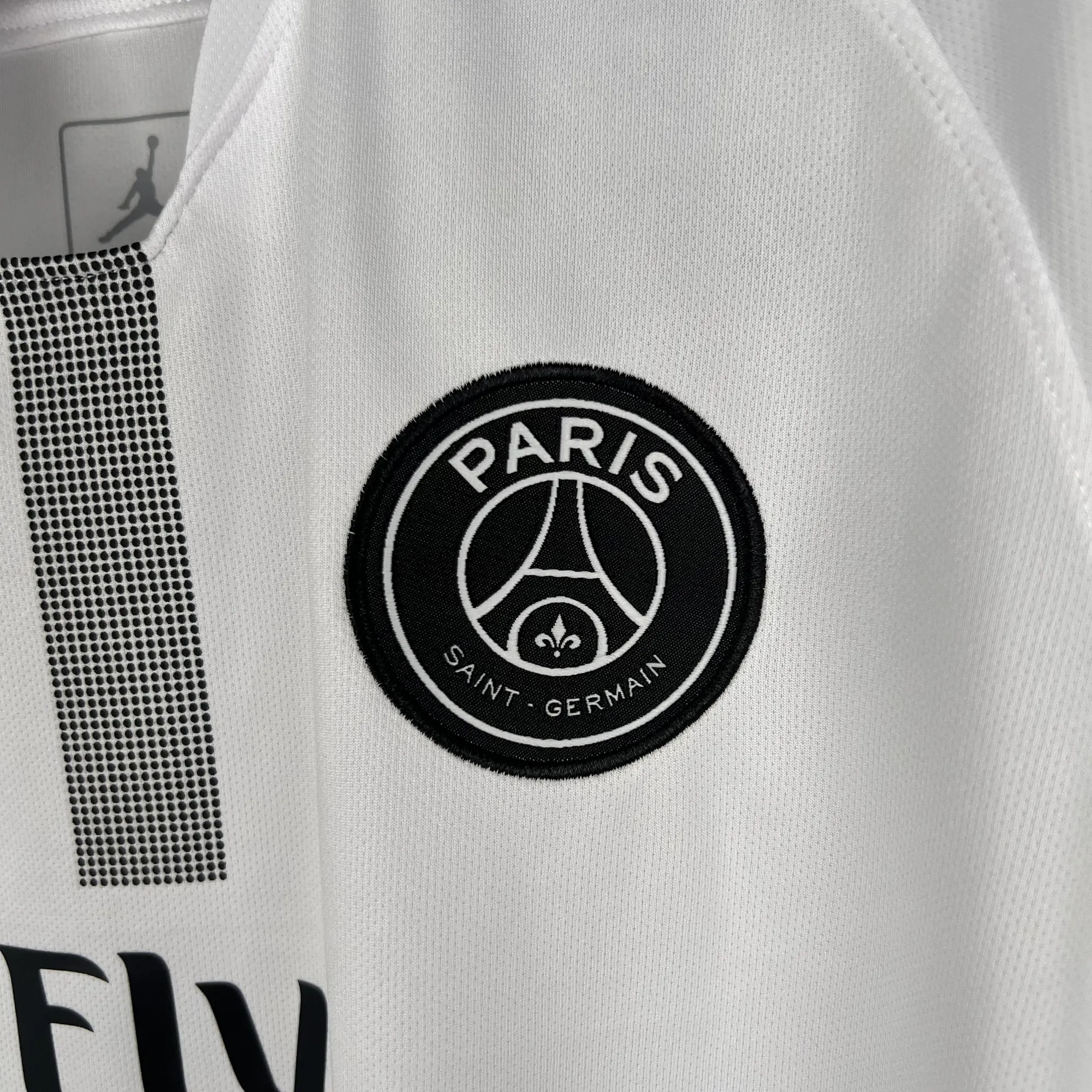 18-19 Retro PSG White S-XXL 1