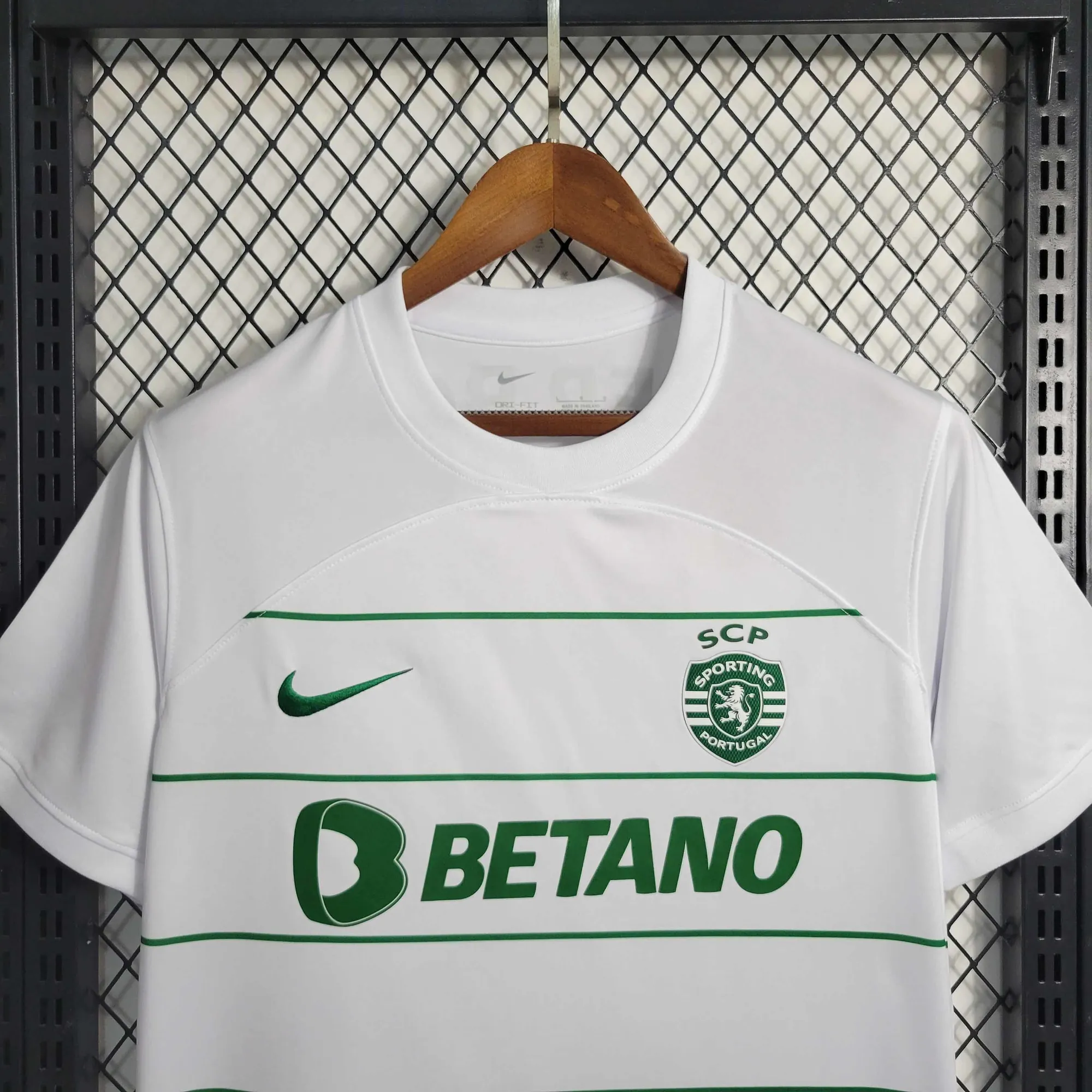 23-24 Sporting Lisbon Away Shirt Football Jerseys Yupoo 2