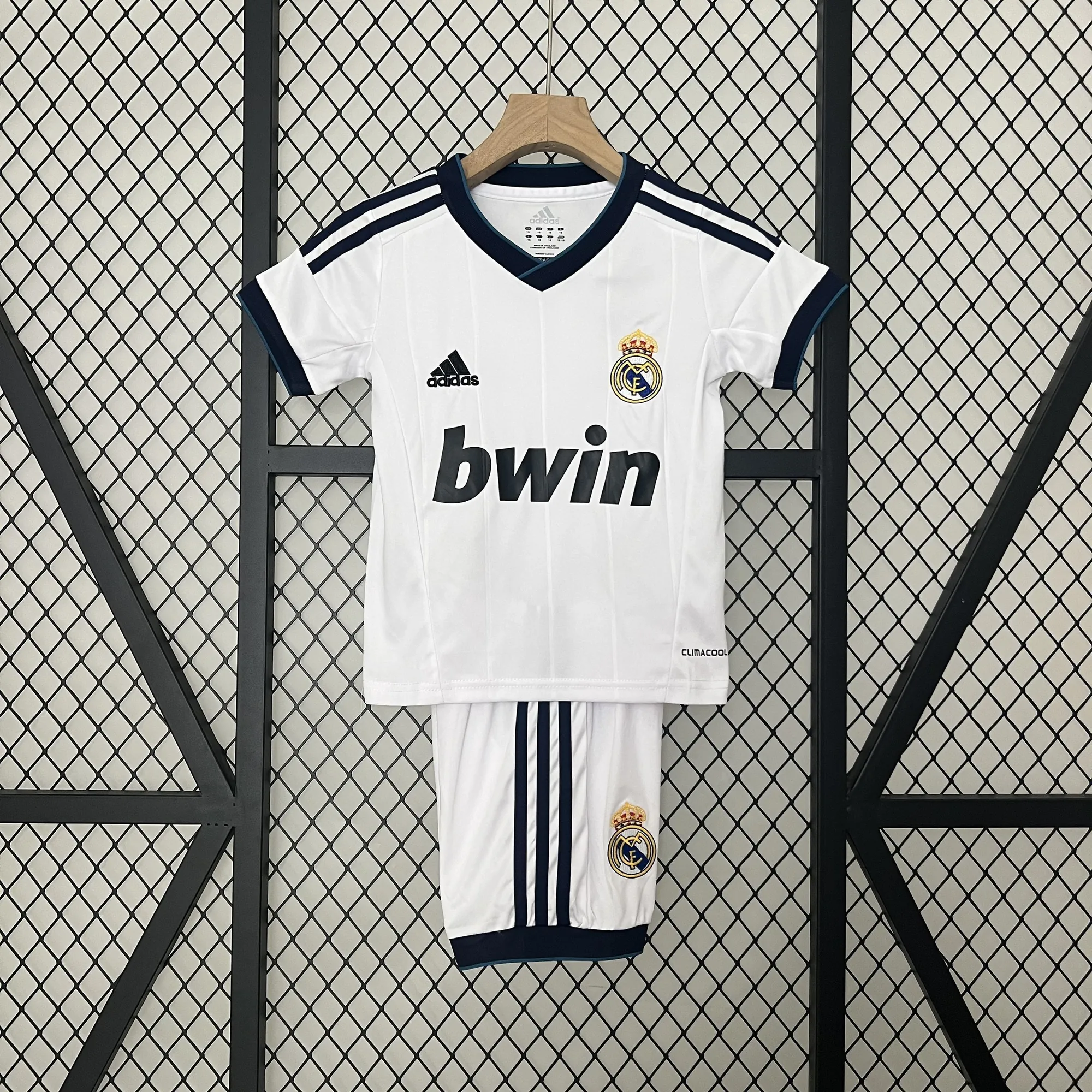 12-13 Real Madrid Home Retro Kid Kits Children Sets Best Jerseys Yupoo 9