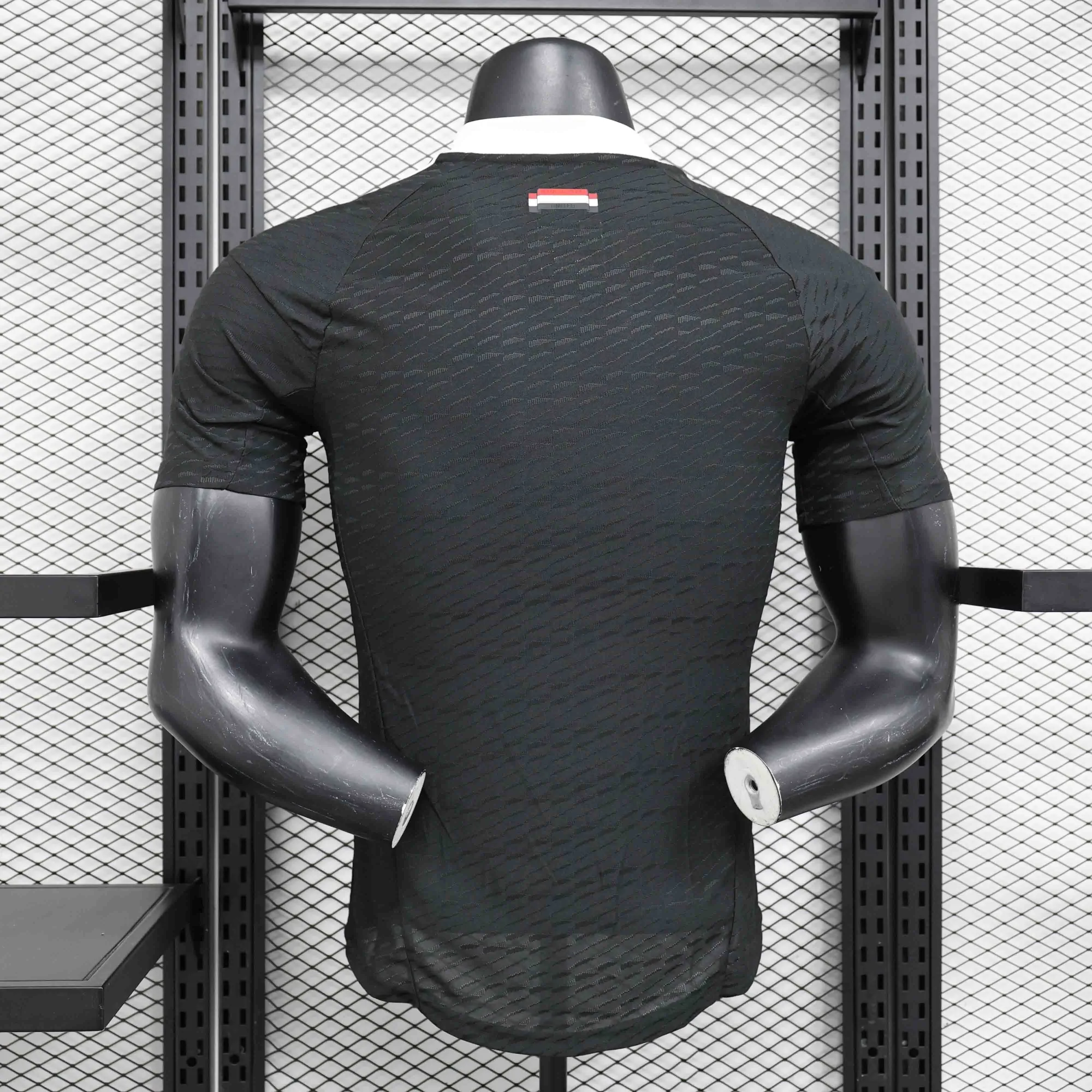 24-25 Manchester United Black GoalKeeper Kit Player Version Shirt Soccer AAAAJersey Yupoo 1