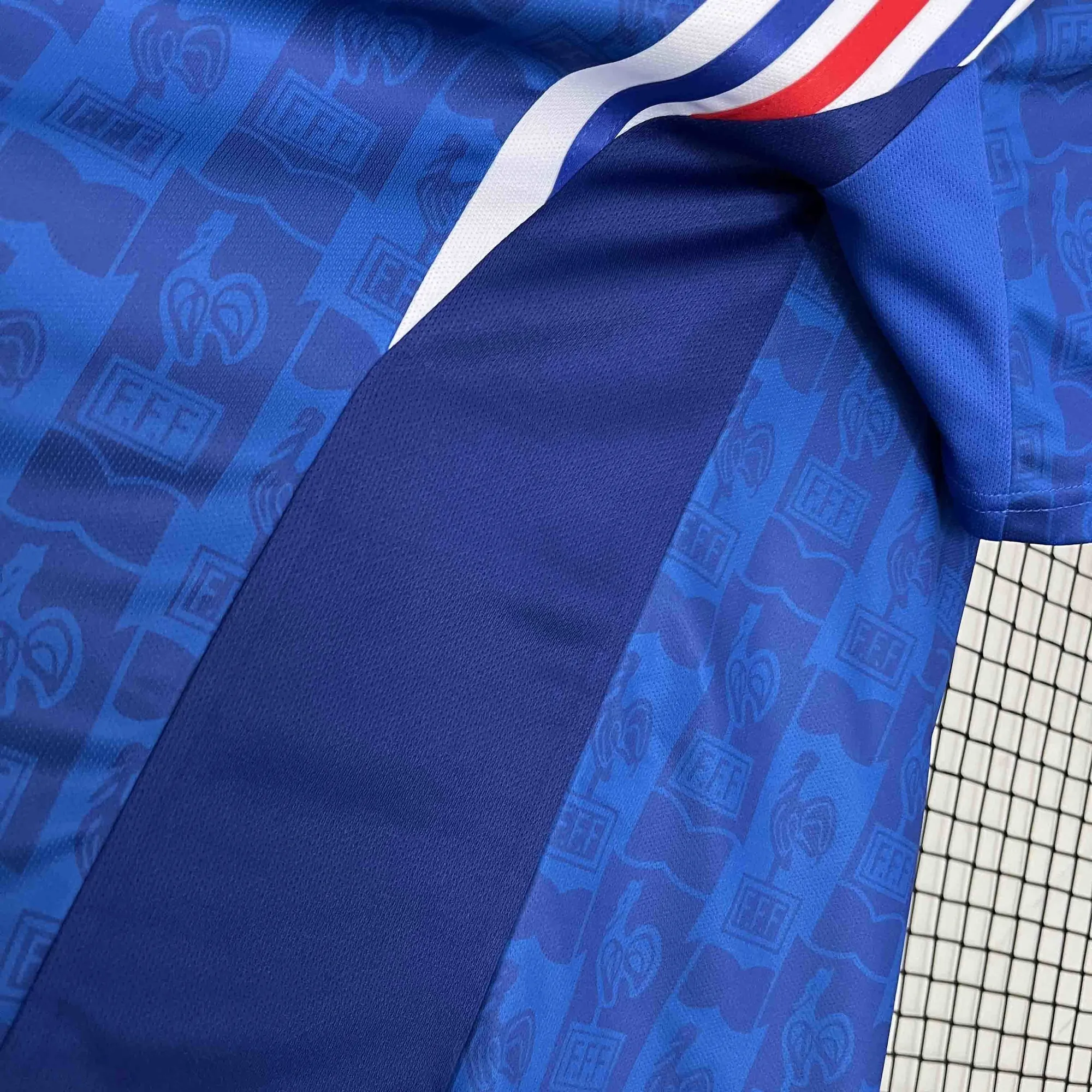 1996 France Home Retro Kit Football Uniform AAAAJerseys Dropshipping Yupoo 4