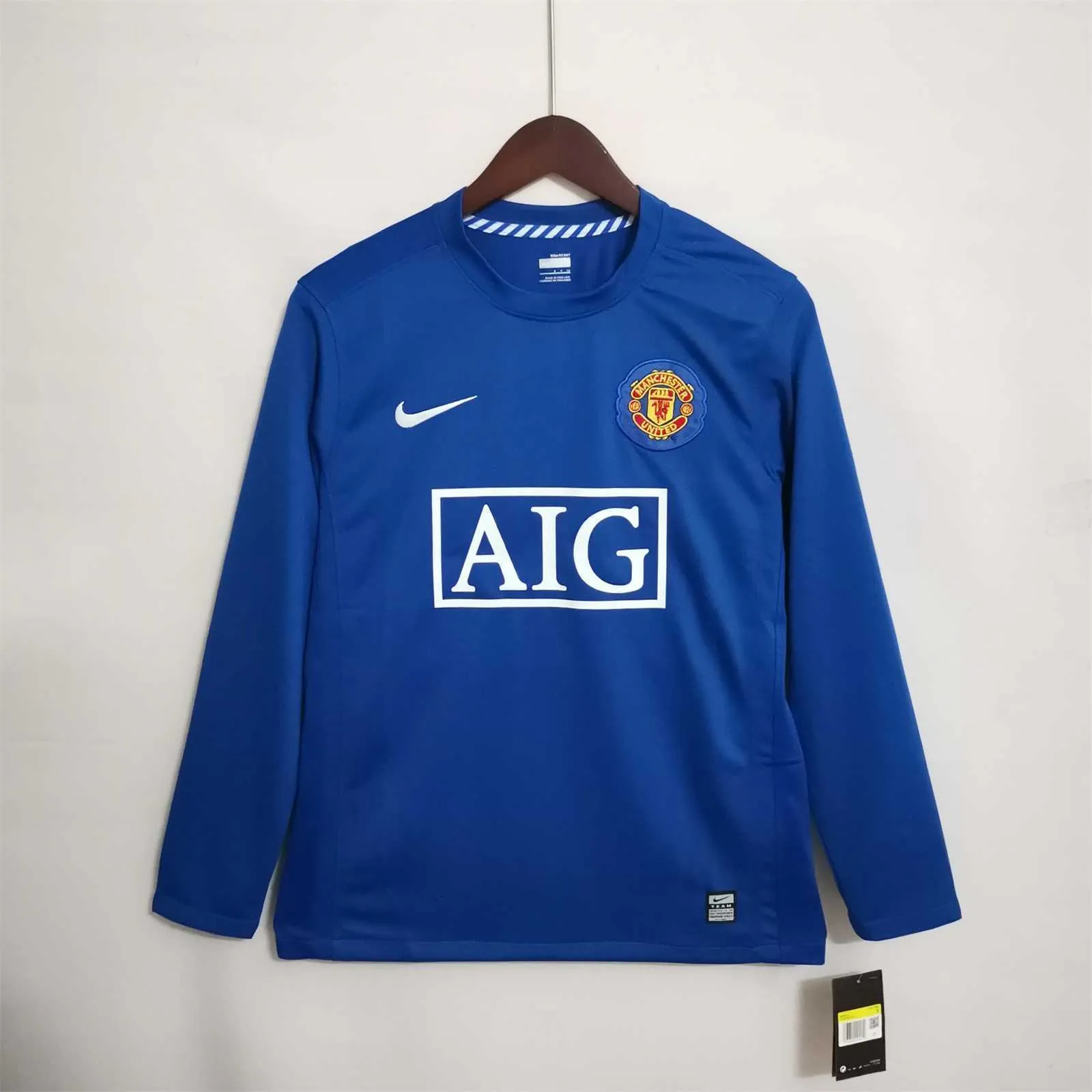 08-09 Manchester United blue away long sleeve 13