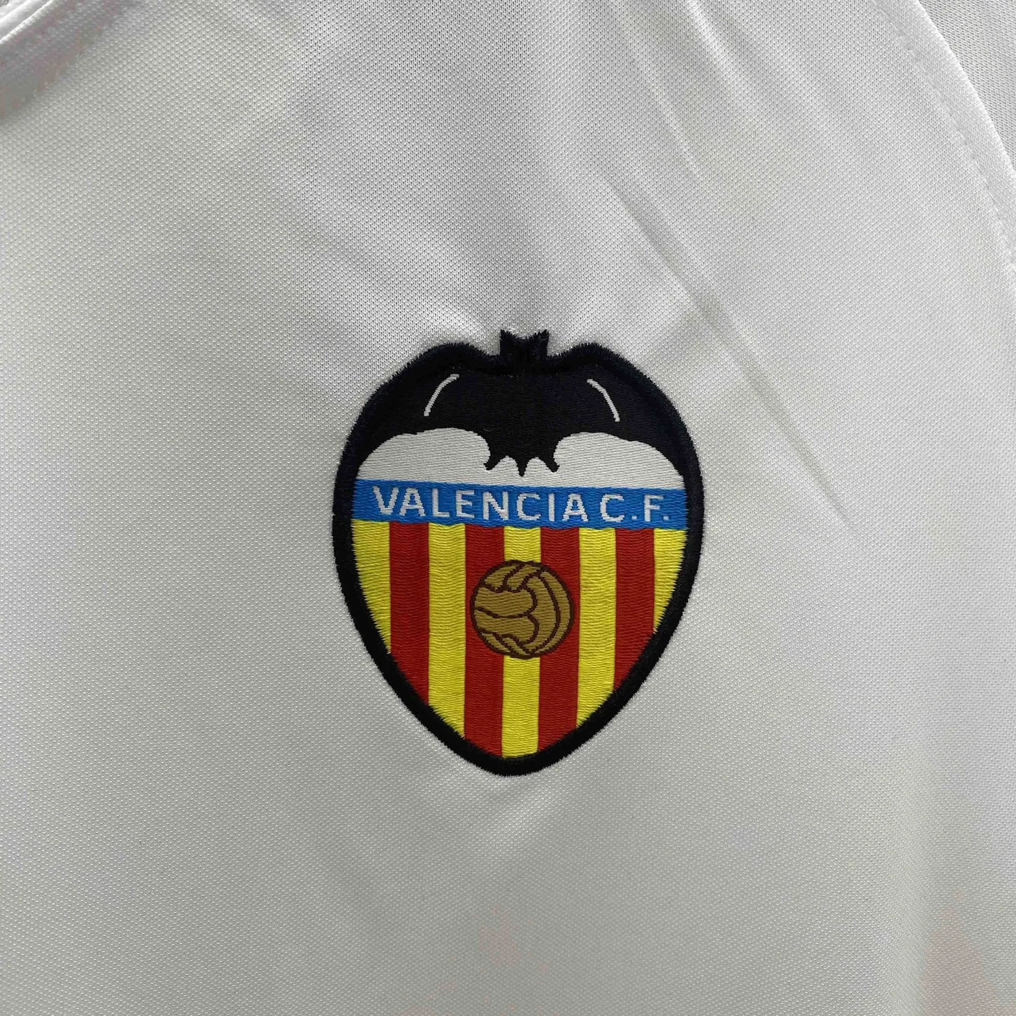 06-07 Valencia Home Retro Kit Vintage Shirt AAAAJersey Supplier Yupoo 3