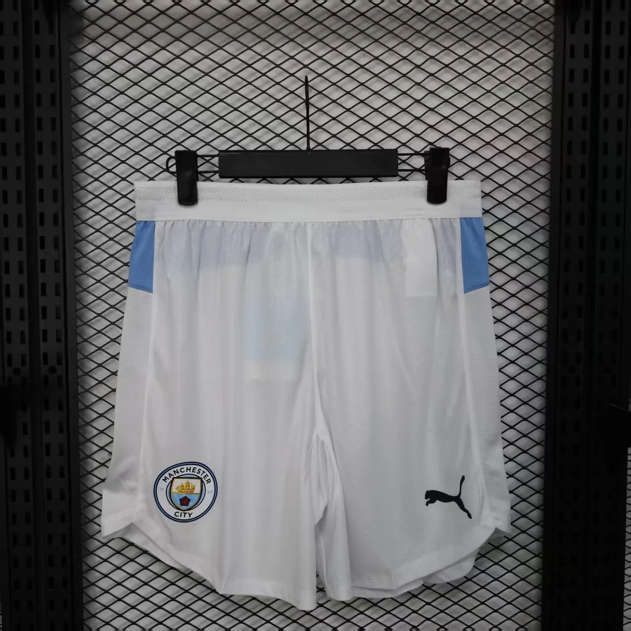 25-26 Manchester City Home Player Version Shorts AAAAJersey Supplier Yupoo 8