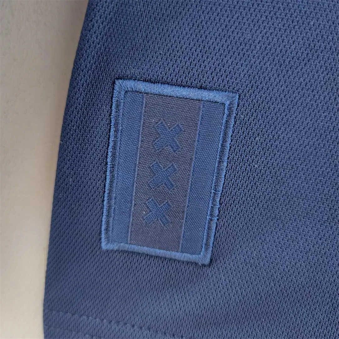 22-23 Ajax away long sleeve 3