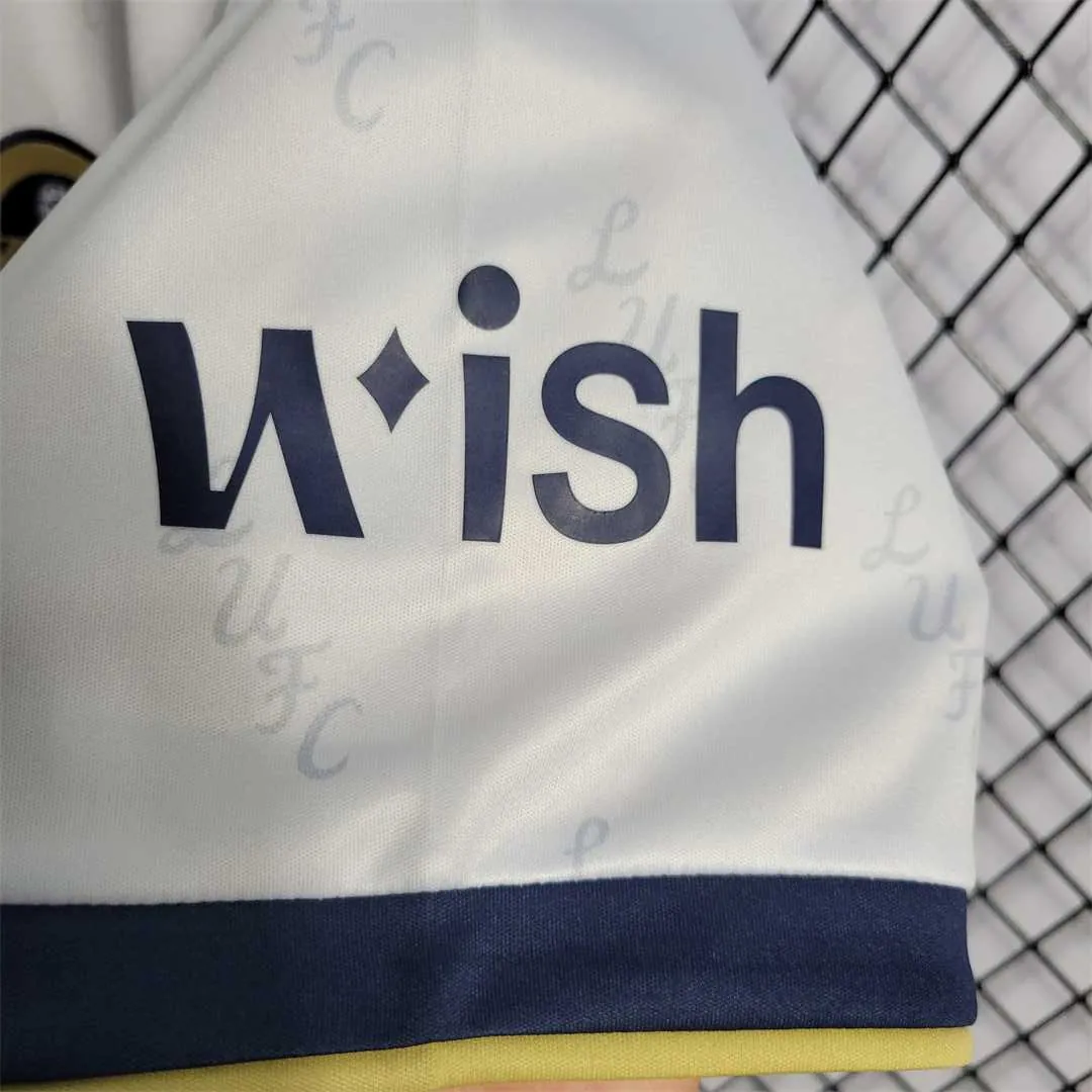22-23 Leeds United home 3