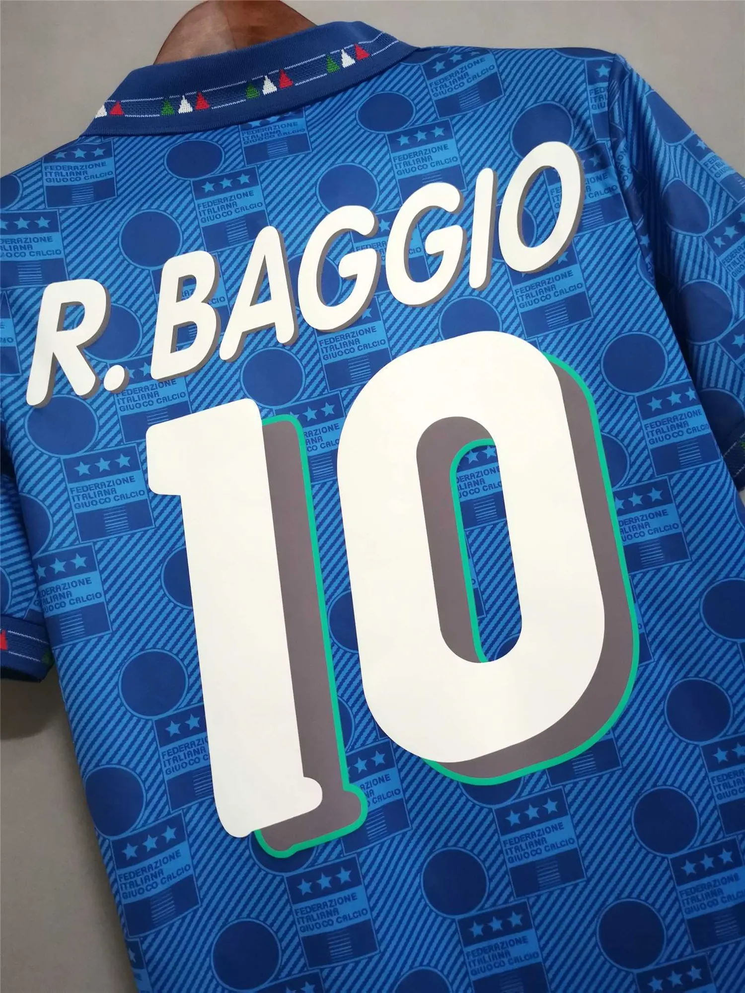 1994 Italy home blue 2