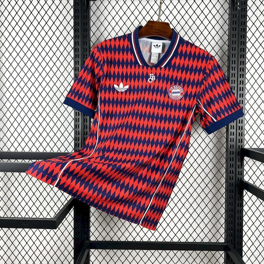 25-26 Bayern Munich Special Edition Futbol T-Shirt AAAAJersey Supply Yupoo 5