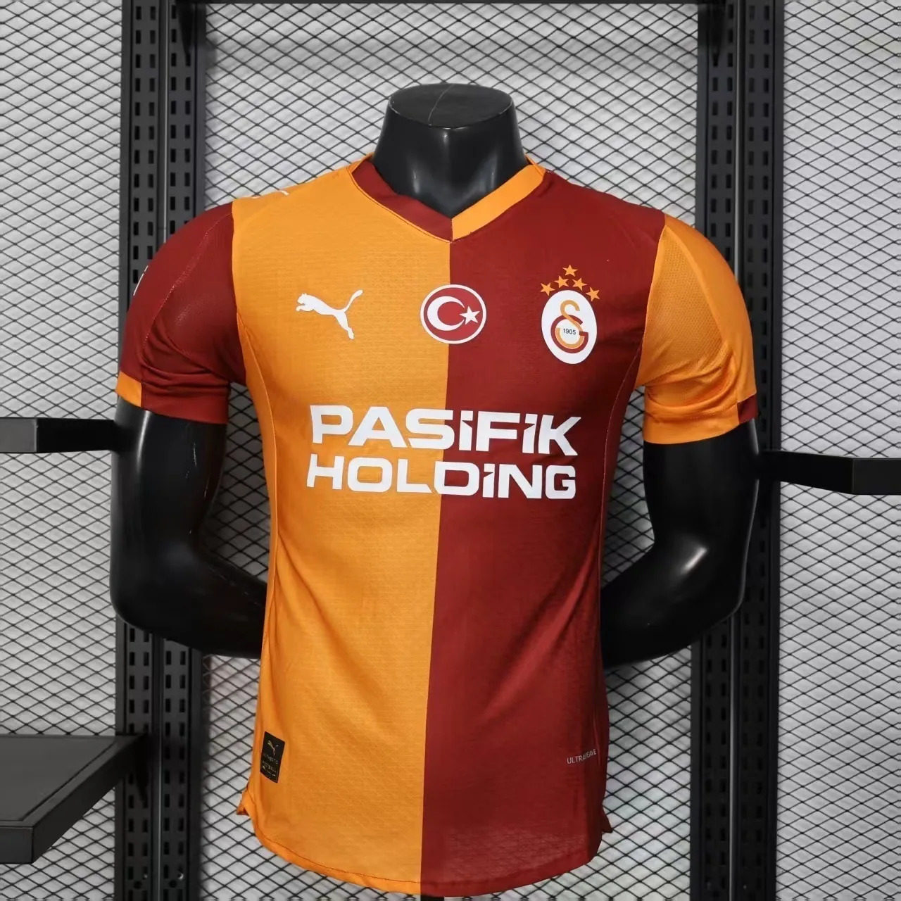 25-26 Galatasaray Home Kit Football Sport Player Version Shirt AAAAJersey Supply Factory Yupoo 7