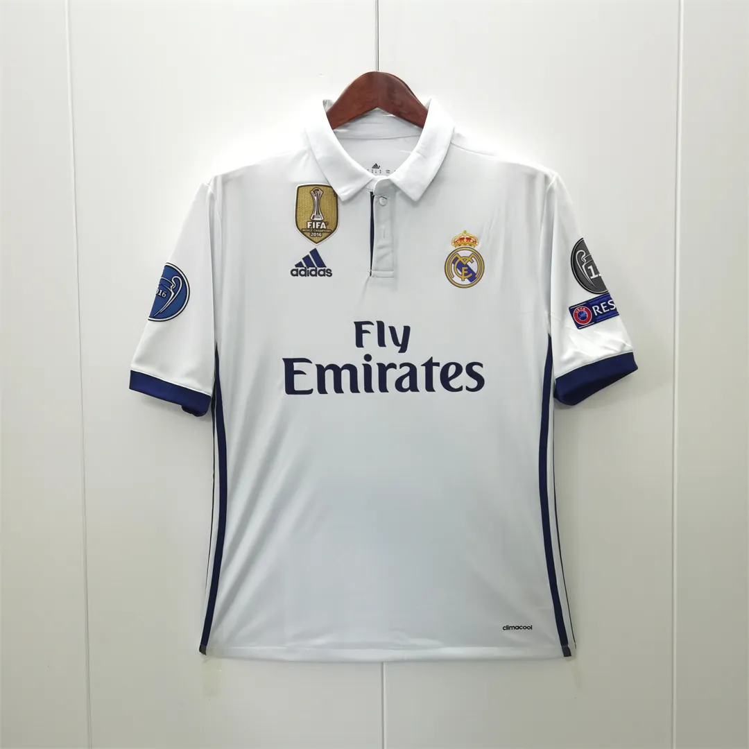 16-17 Real Madrid home 12
