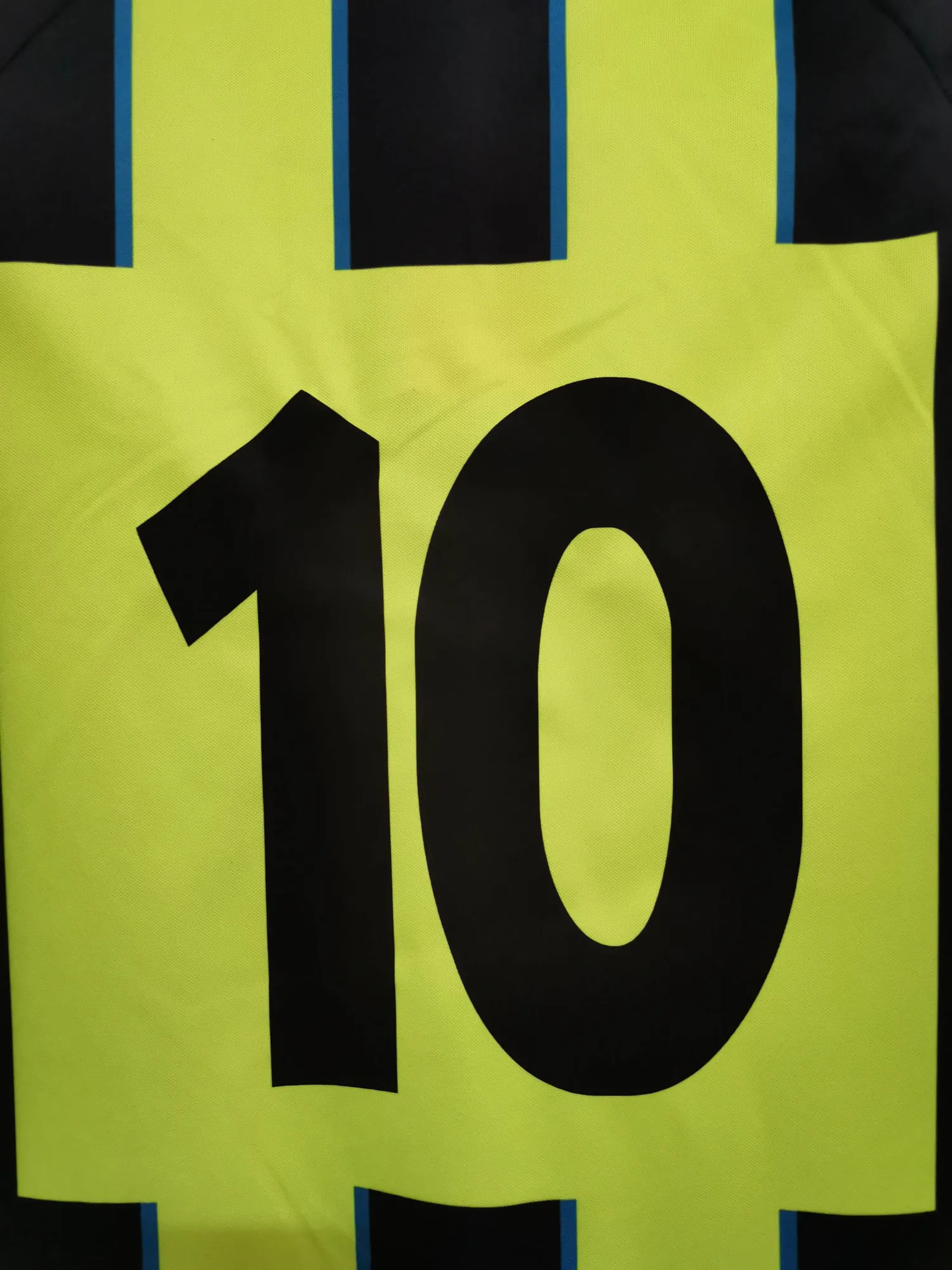 98-99 Manchester City away 4