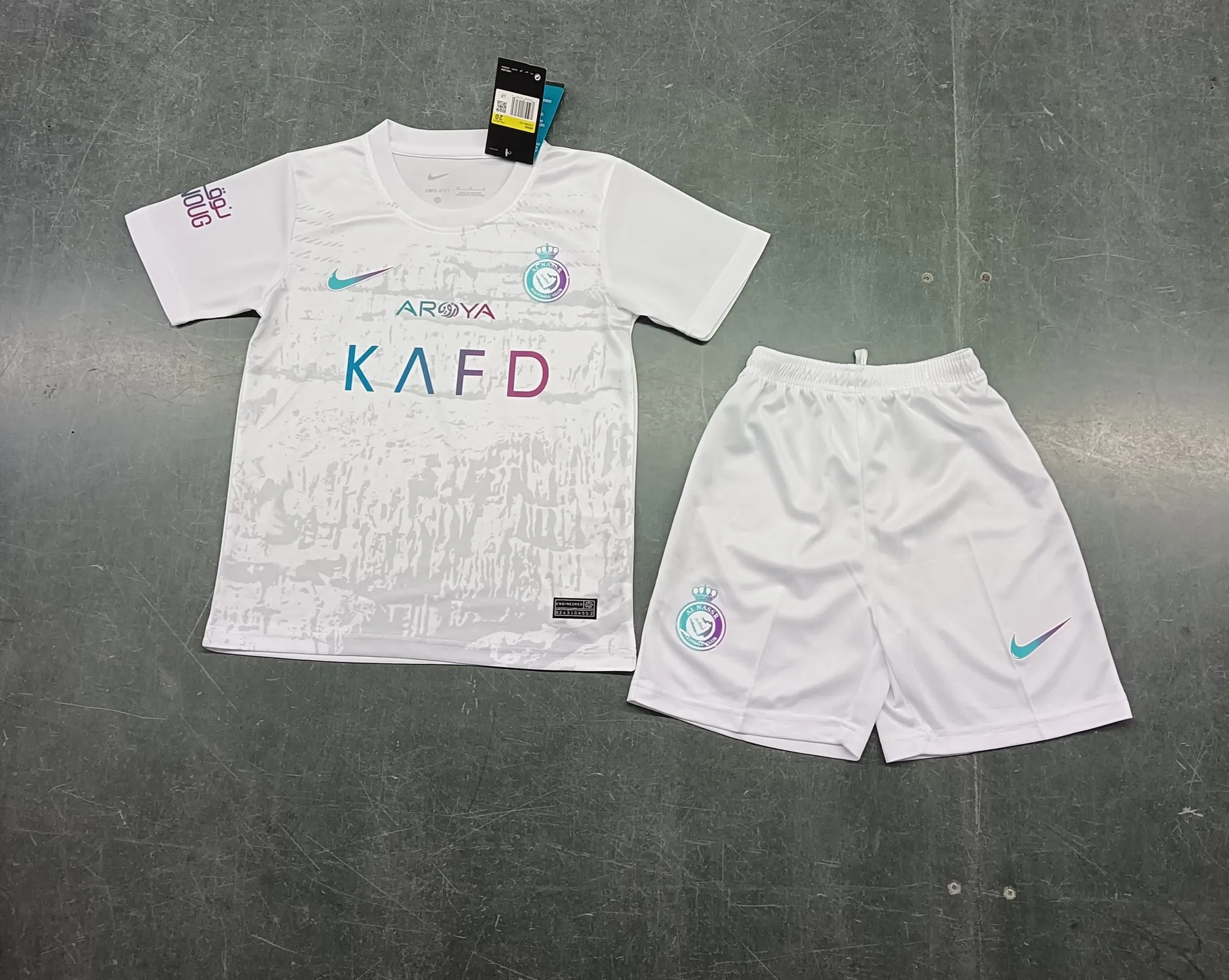 23-24 Saudi Al-Nassr Third Kids Kit Size-16-28 Football Jersey Yupoo 1