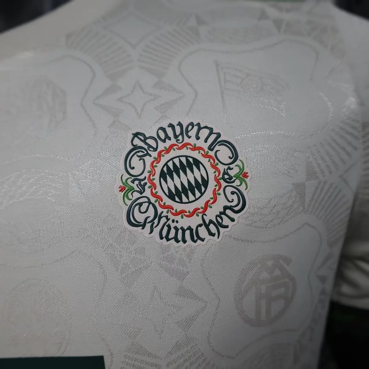 25-26 Bayern Oktoberfest Special Edition Football Player Version Tops AAAAJersey Supply Yupoo 3