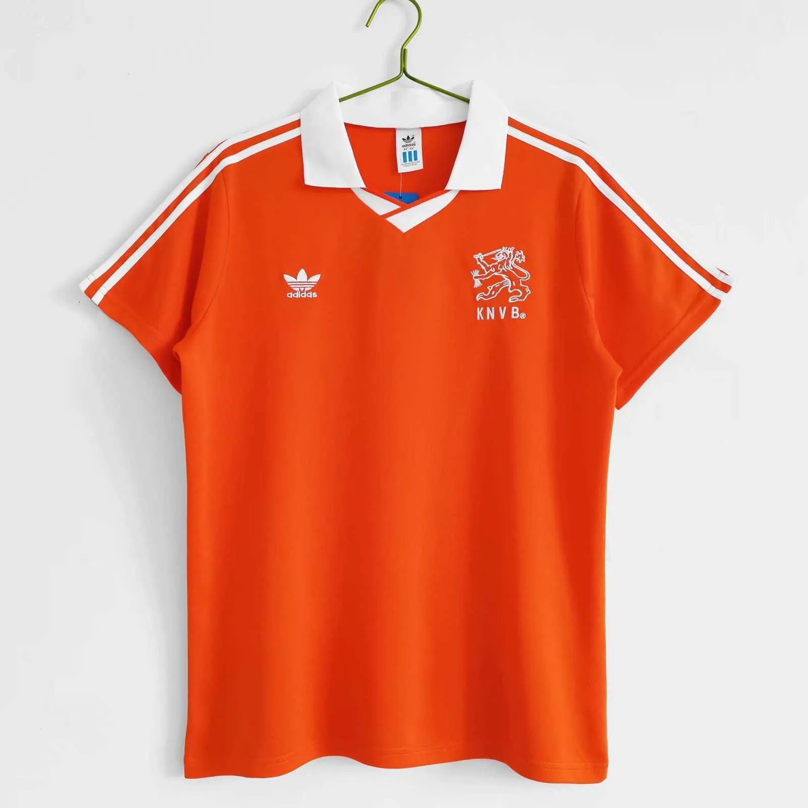 90-92 Netherlands home 8