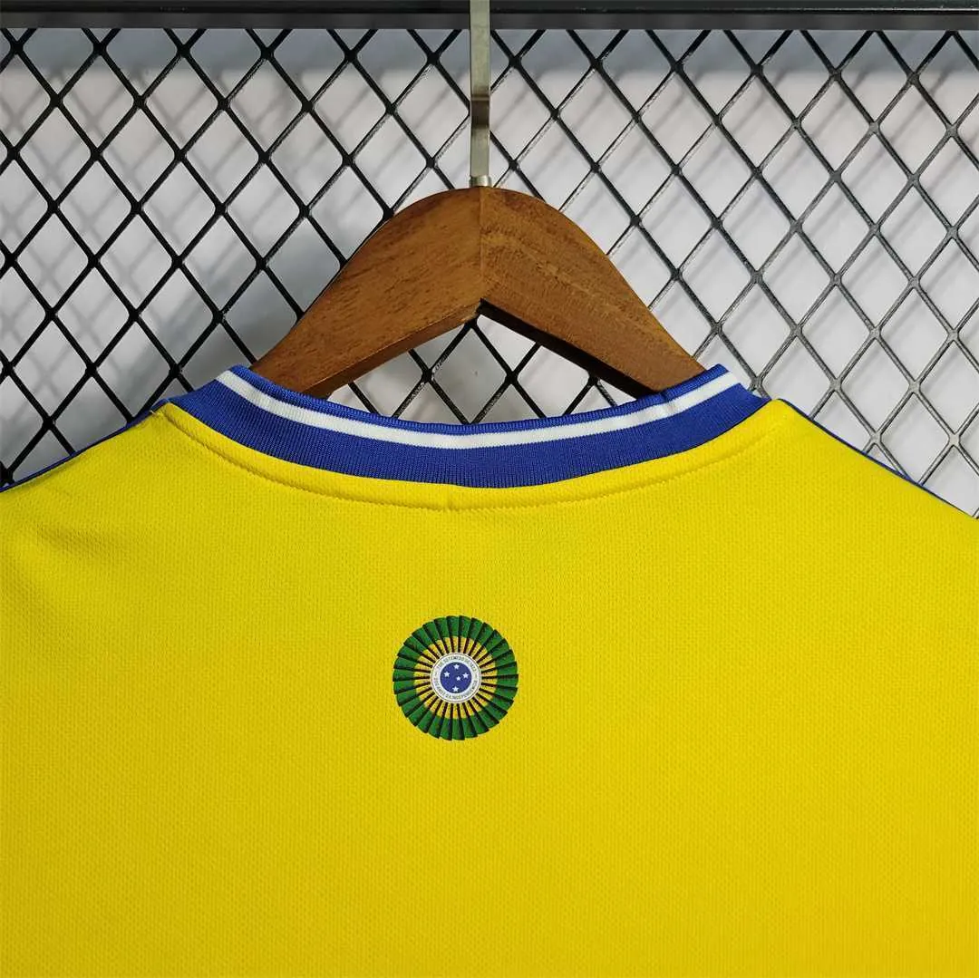 22-23 Cruzeiro third away 5