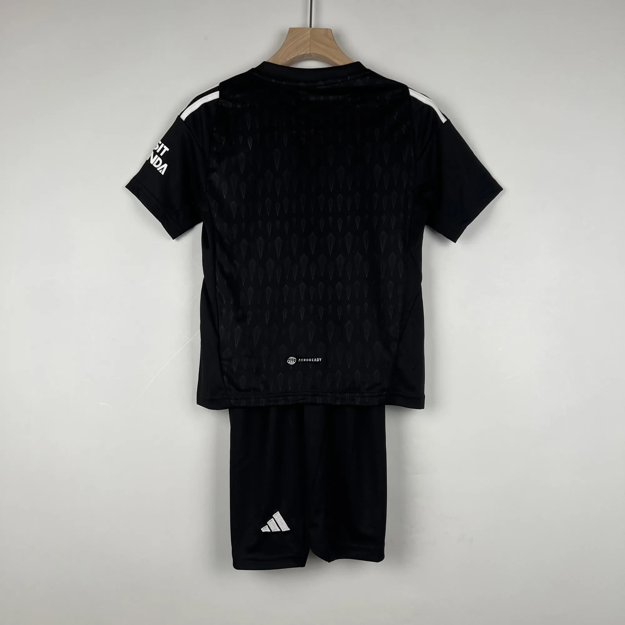 23-24 Kids Goalkeeper Arsenal Size 16-28 8