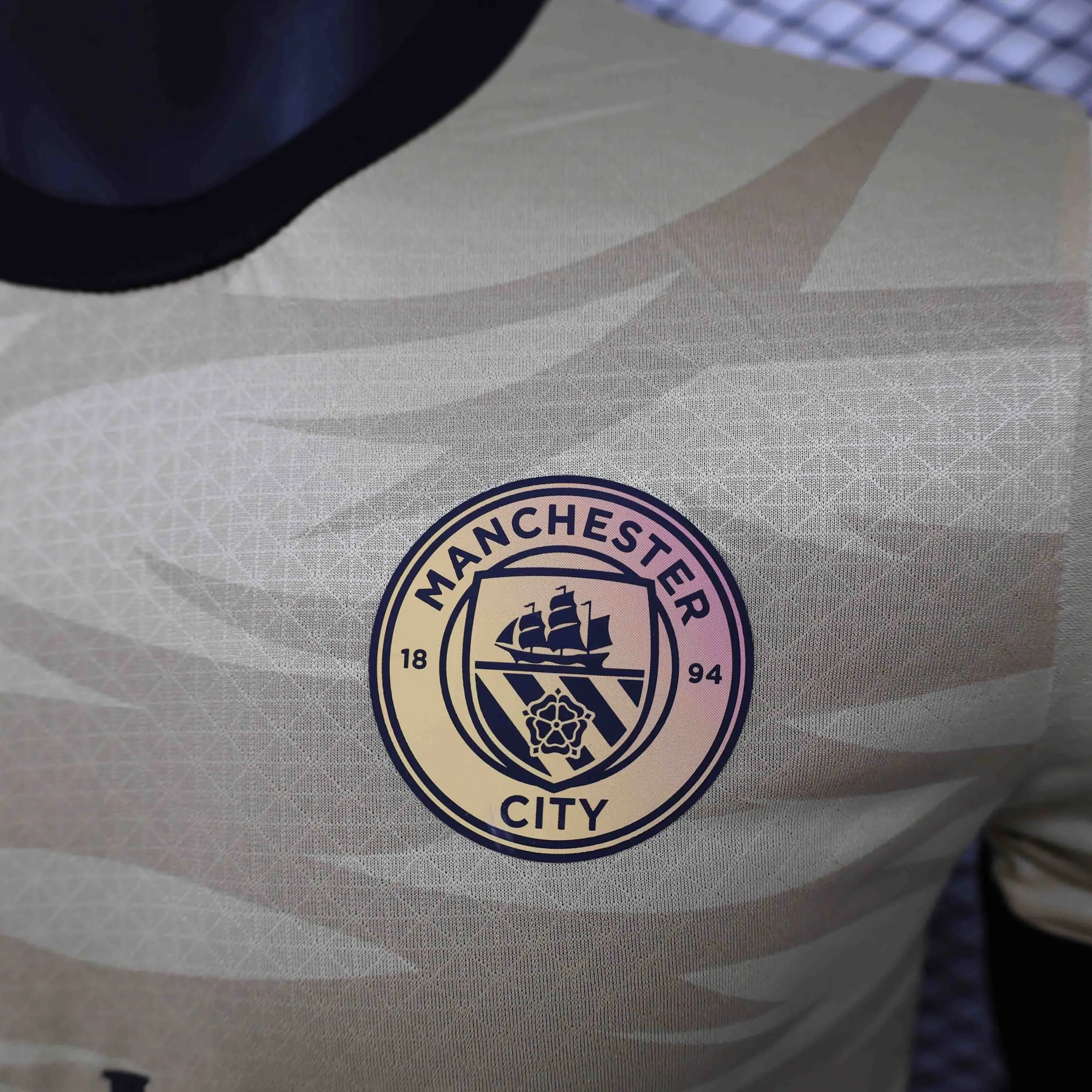 24-25 Manchester City Golden Dragon Special Edition Player Version Shirt AAAAJersey Supplier Yu 4