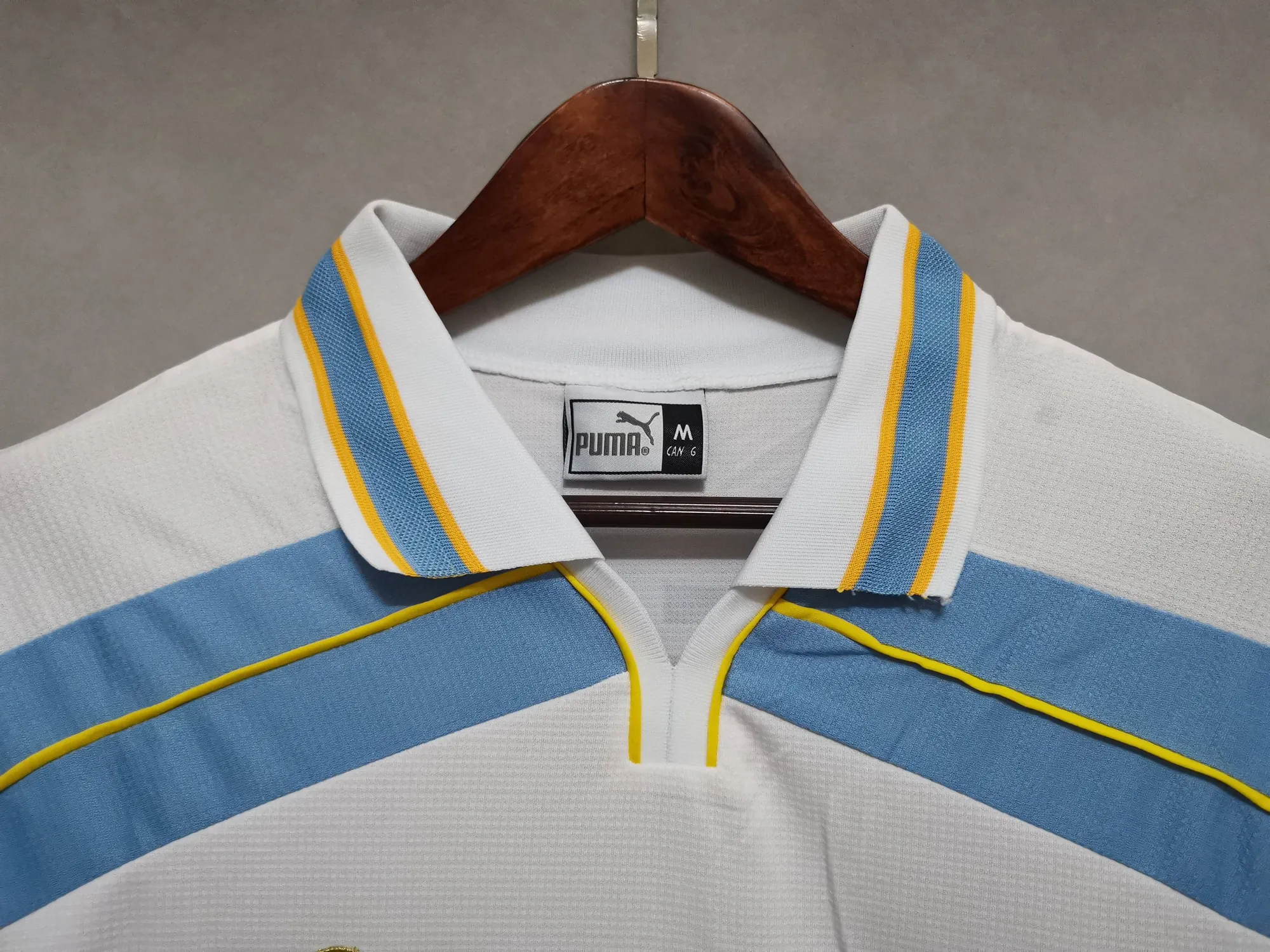 00-01 Lazio away 8