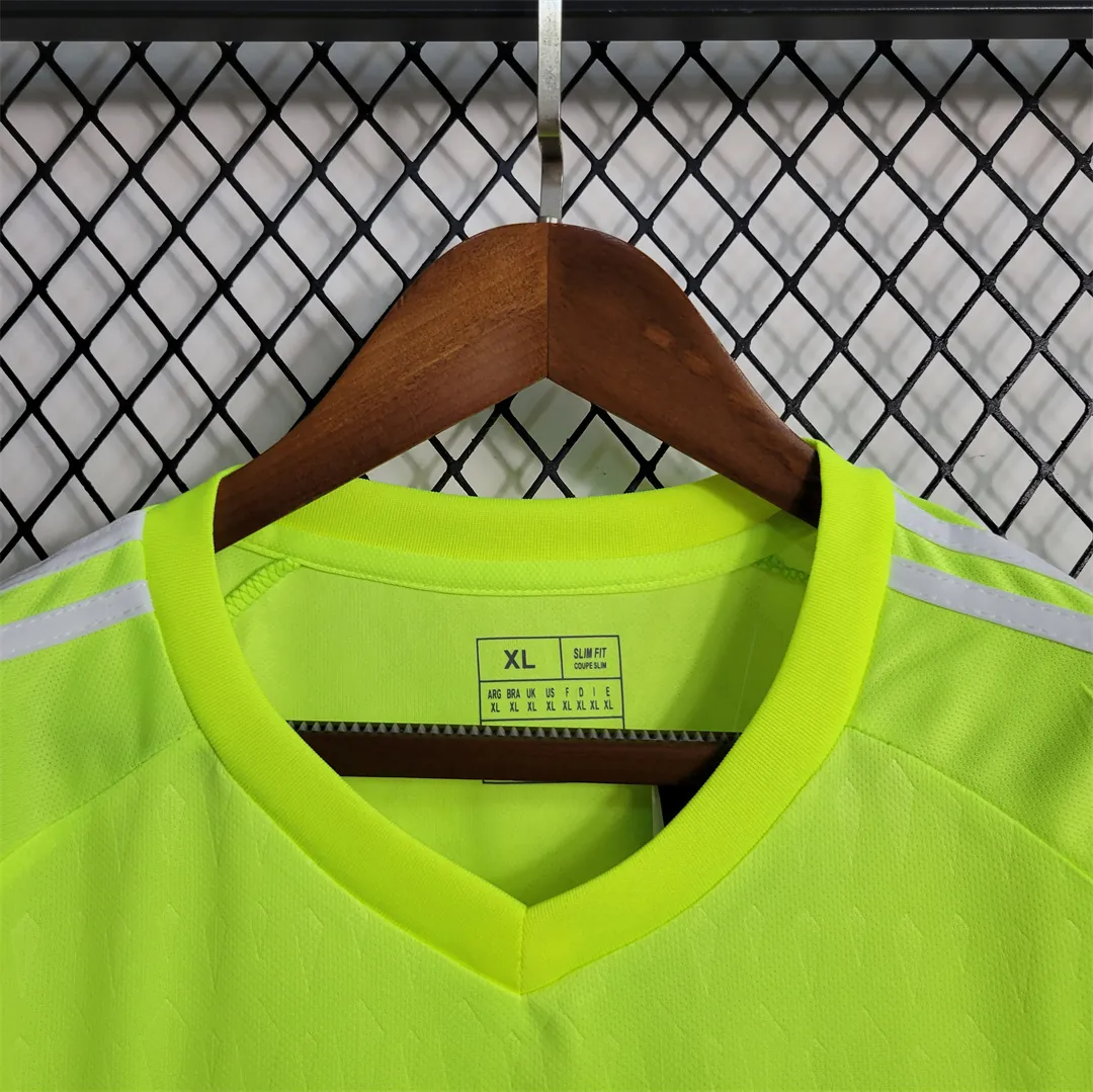 2023 Italy green goalkeeper 2