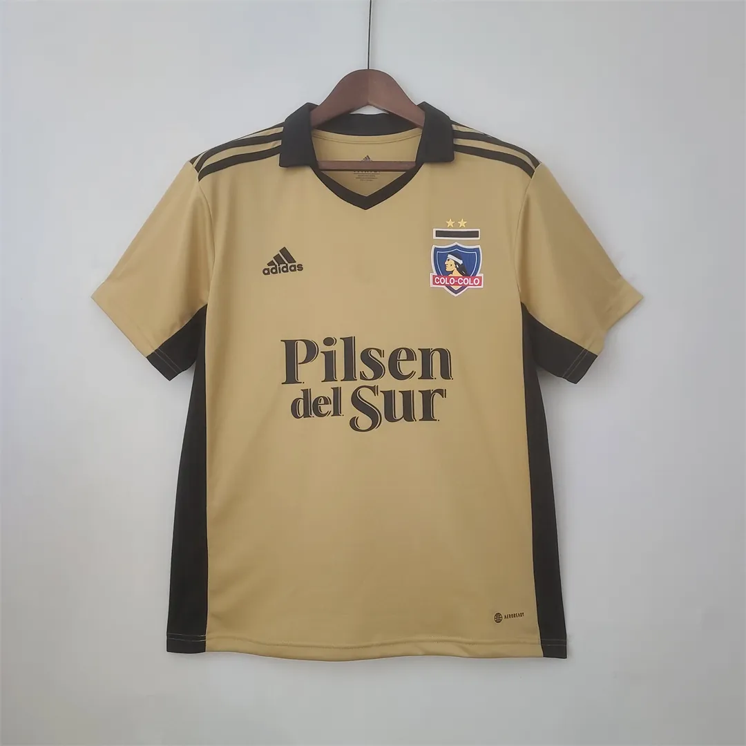 22-23 Colo-Colo golden 7