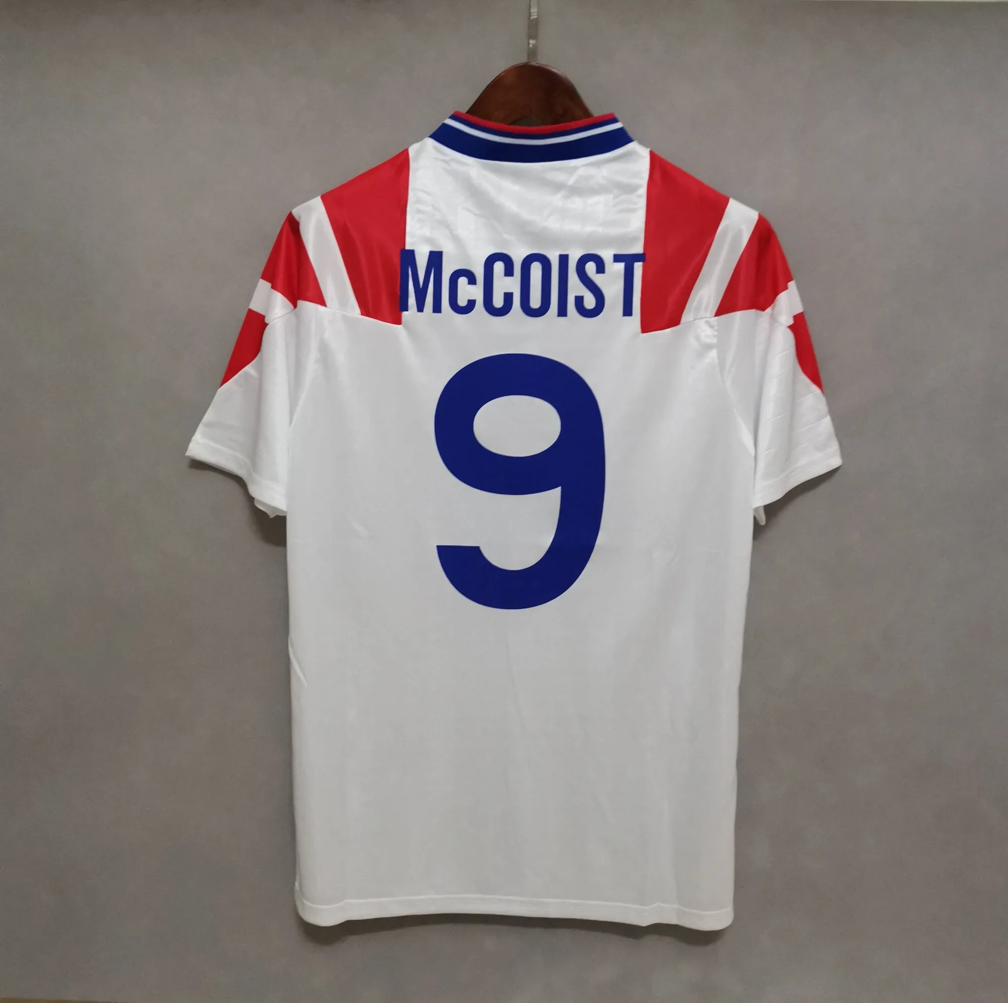 92-94 Rangers away 5