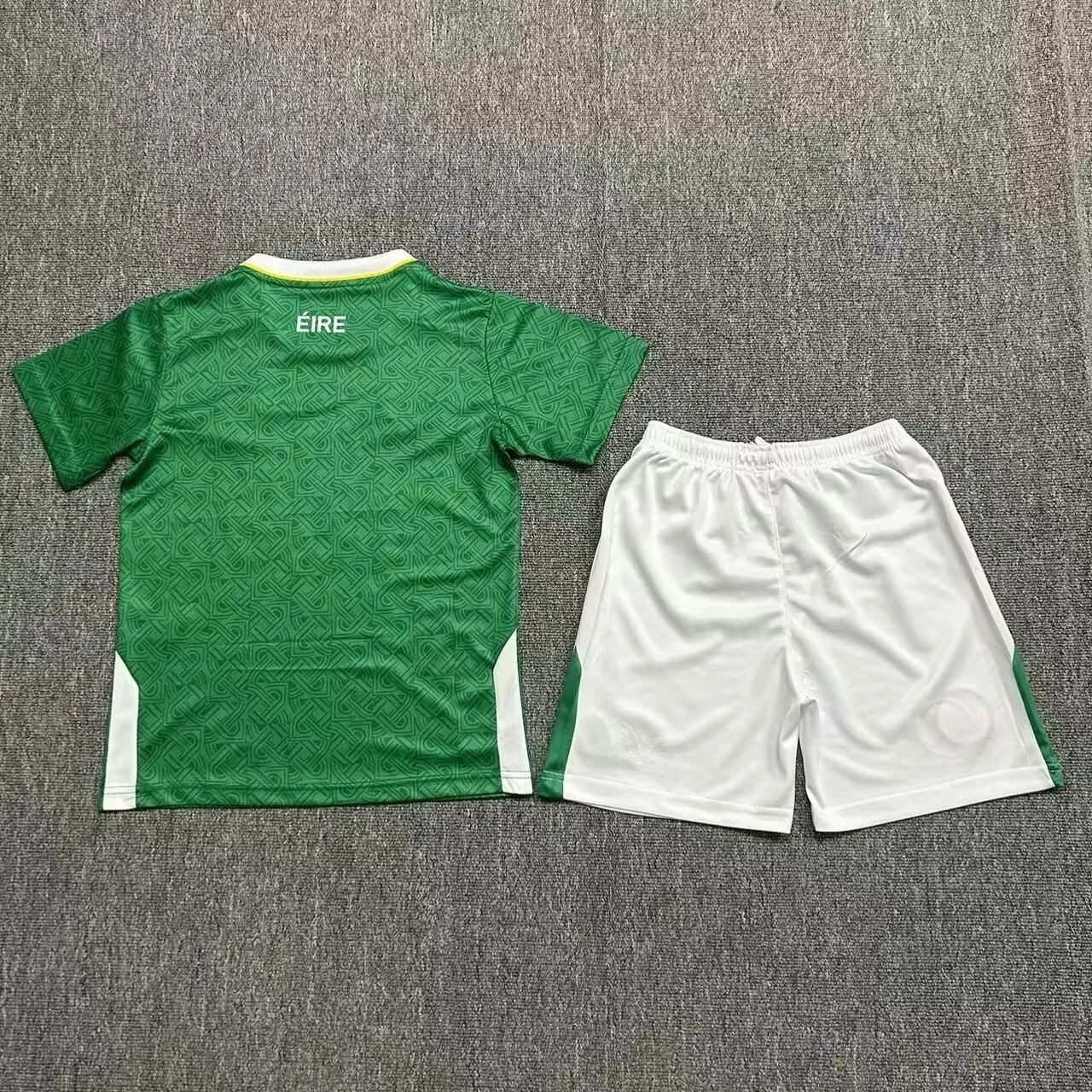 2024 Ireland Home Kid Kits Youth Apparels Soccer Jerseys Yupoo 1