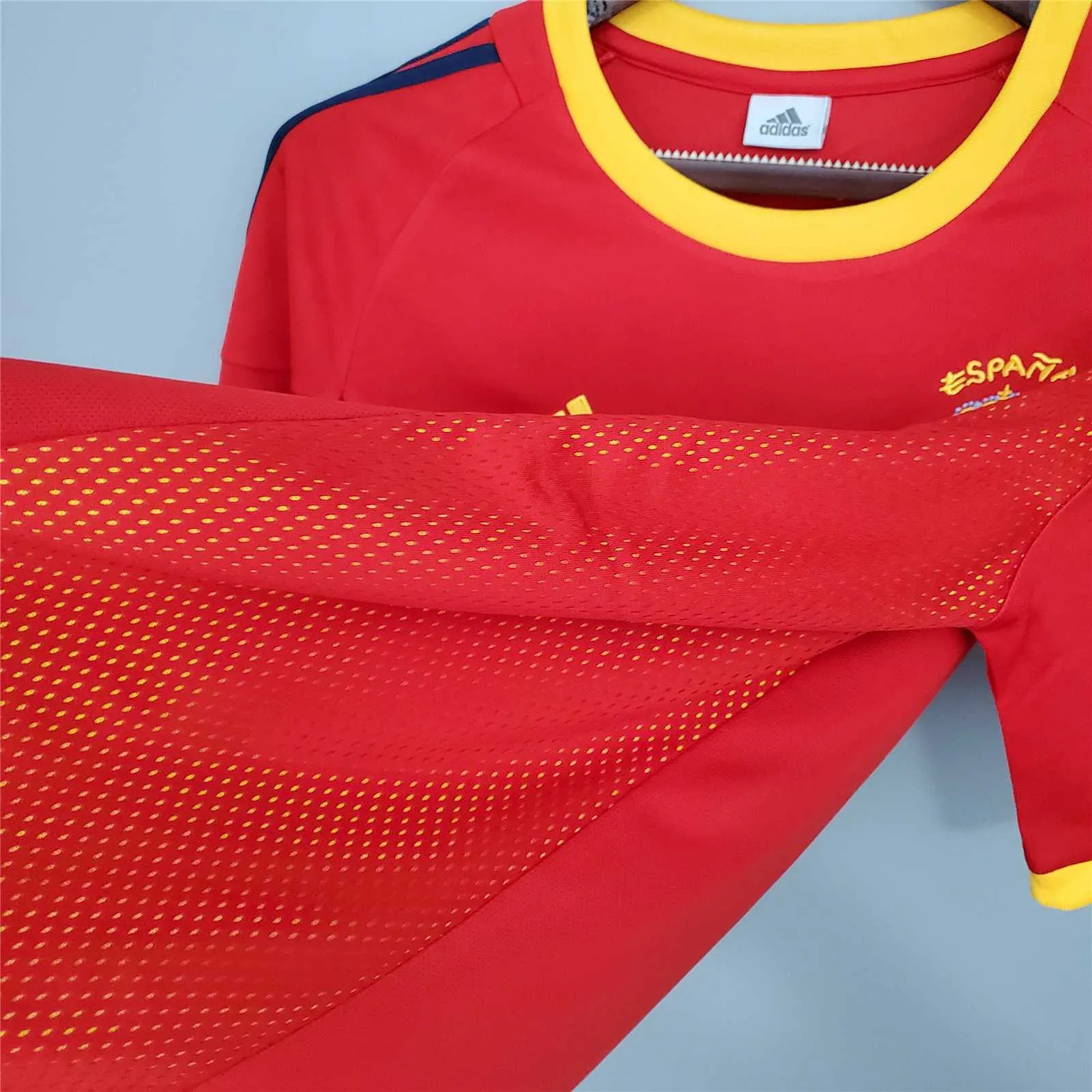 2002 Spain home red 6