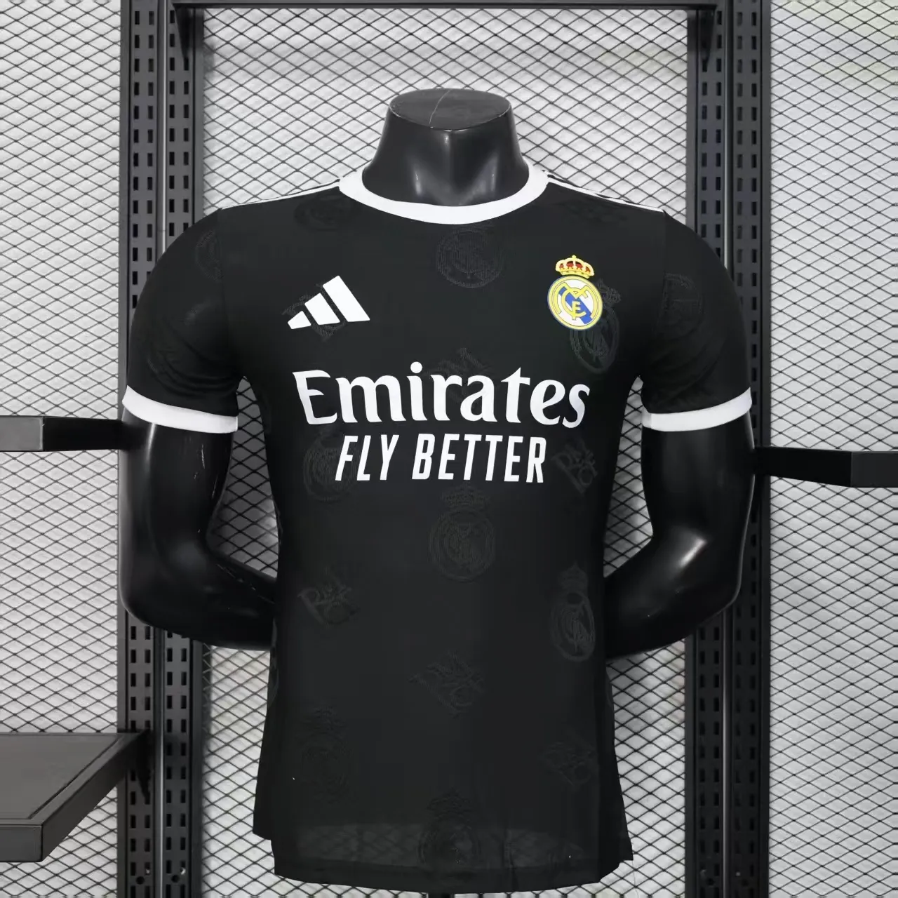25-26 Real Madrid OG Special Edition Black Player Version Shirt AAAAJersey Supply Yupoo 4