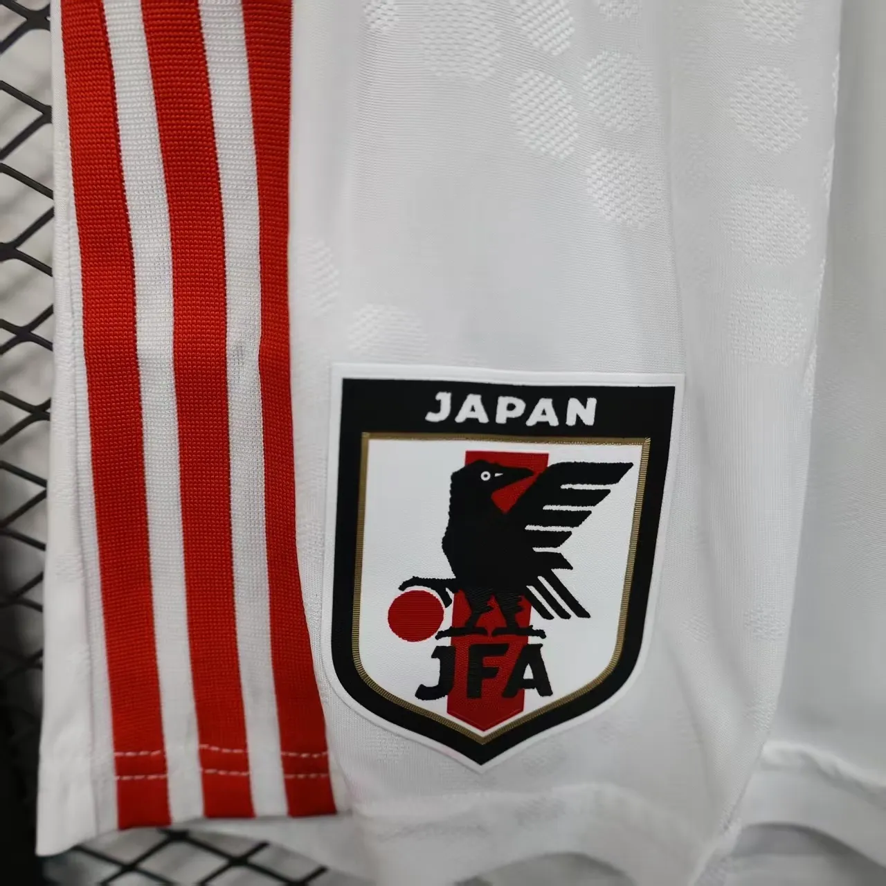 25-26 Japan White Player Version Shorts AAAAJersey Supplier Yupoo 3