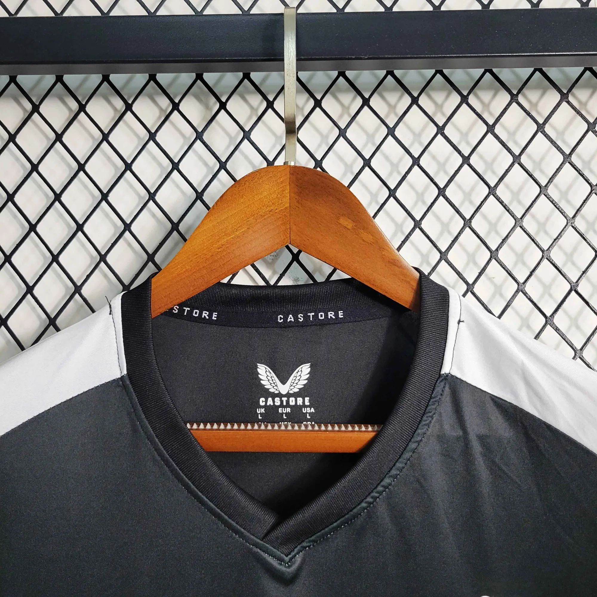 23-24 Newcastle Training Suit S-XXL 3