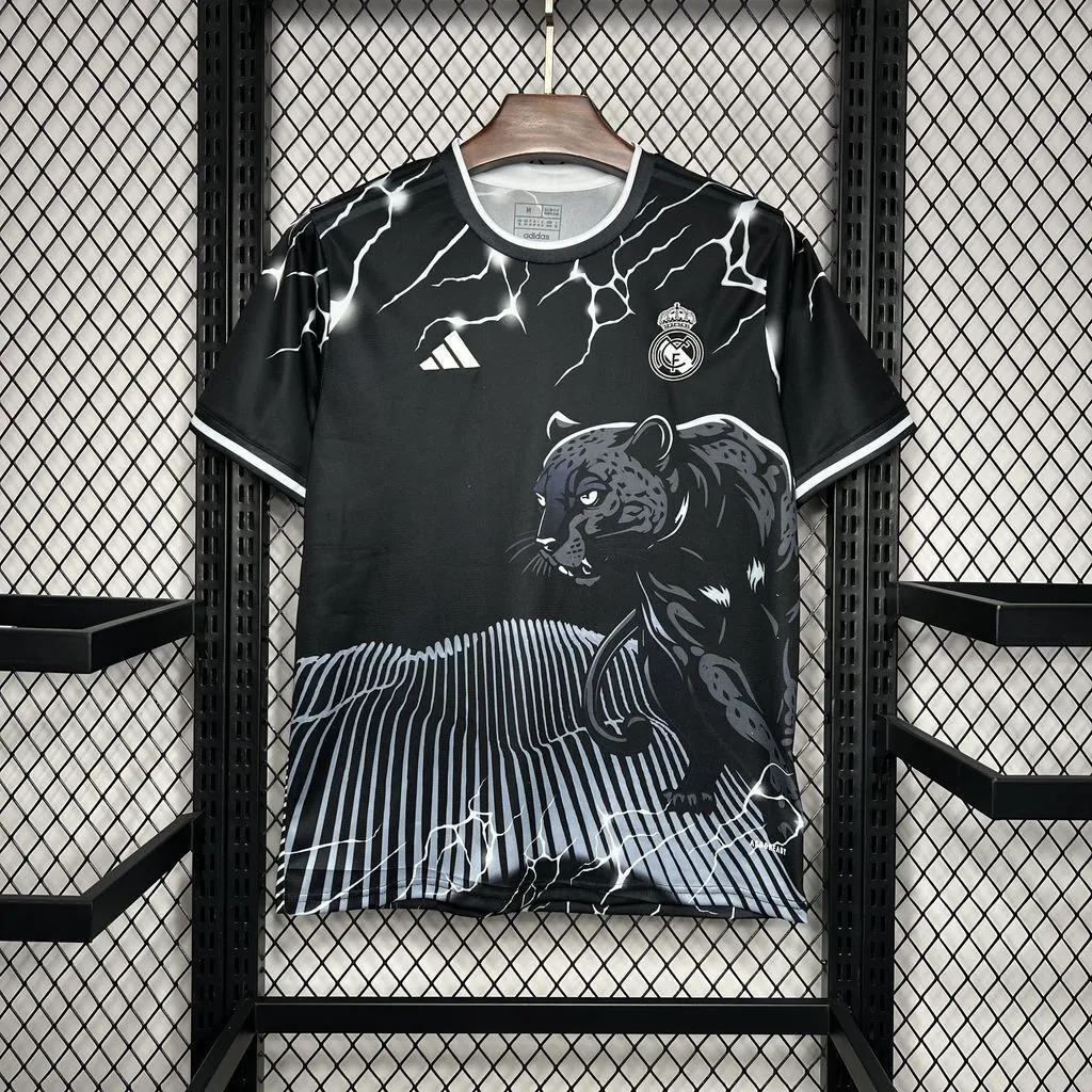 24-25 Real Madrid Black Jaguar Special Edition Kit Soccer Uniforms Soccer AAAAJersey Yupoo 6