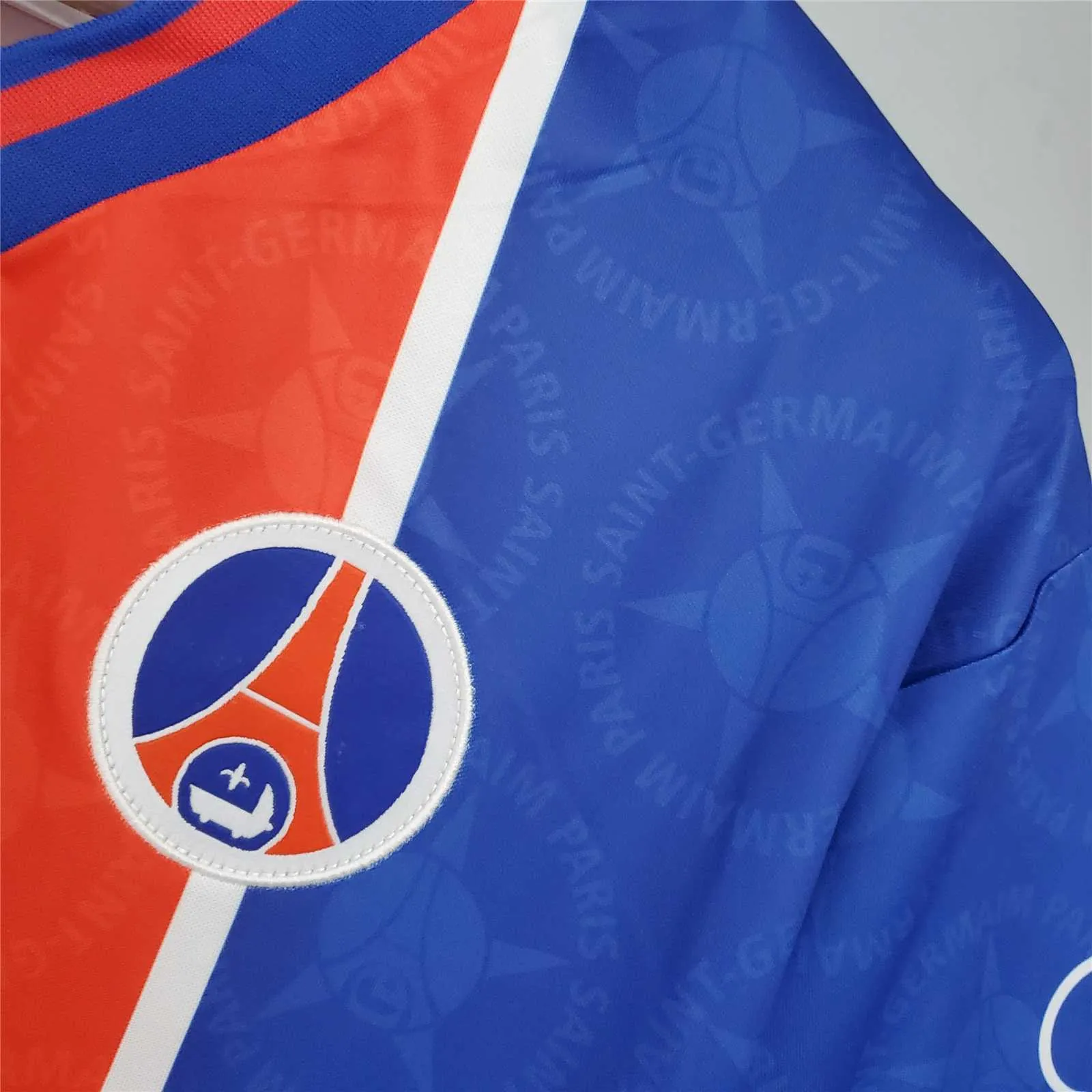 95-96 PSG home 10