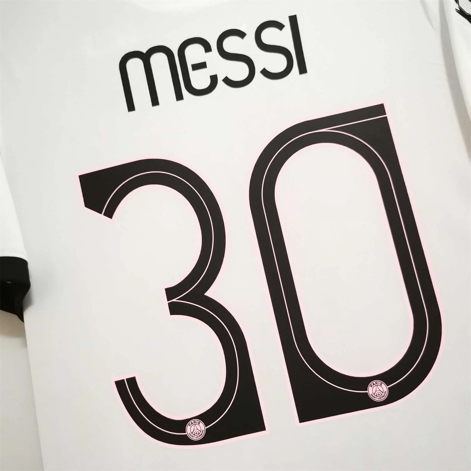 21-22 PSG away 23