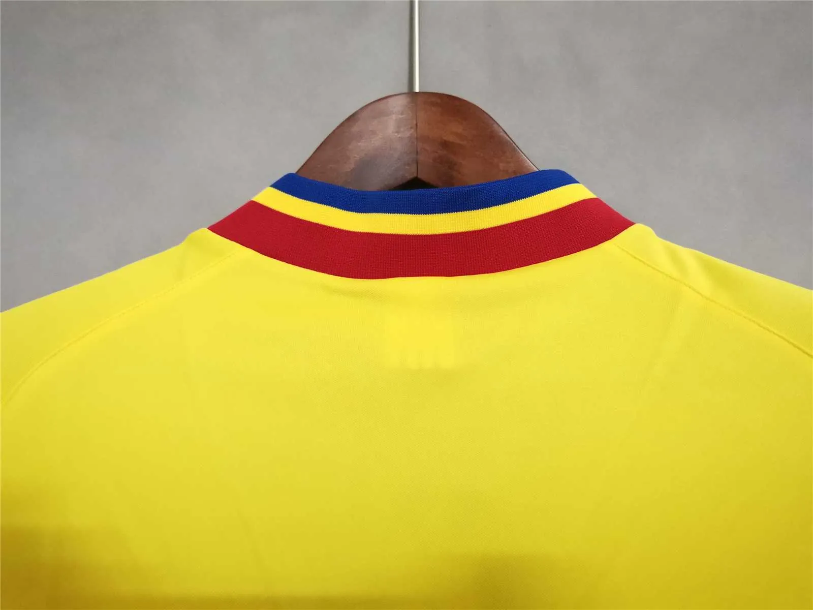 1994 Romania home yellow 6