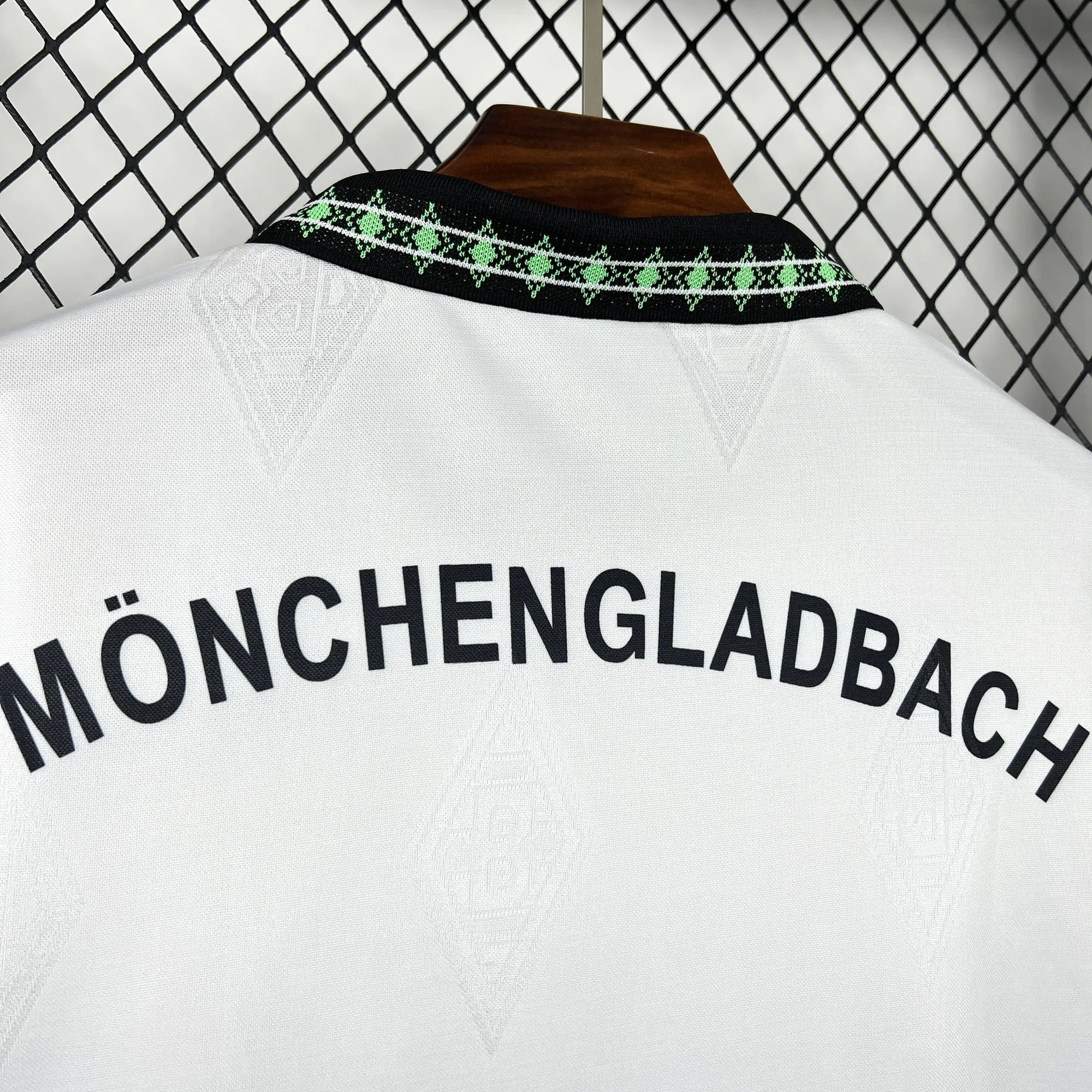 1995-96 SV Werder Breme Home Football Retro Kit Vintage Long Sleeve Shirt AAAAJersey Wholesale 3