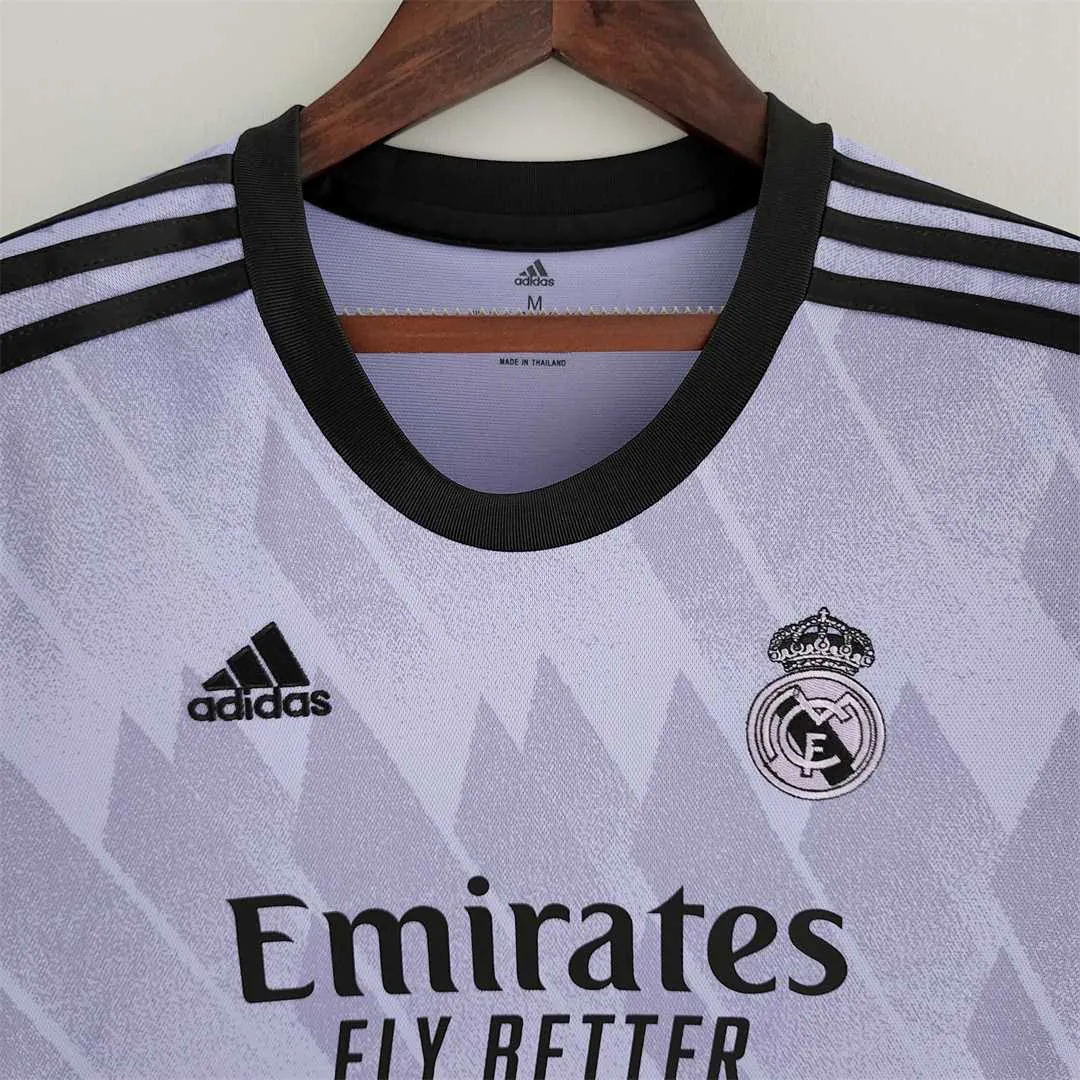 22-23 Real Madrid away woman 5