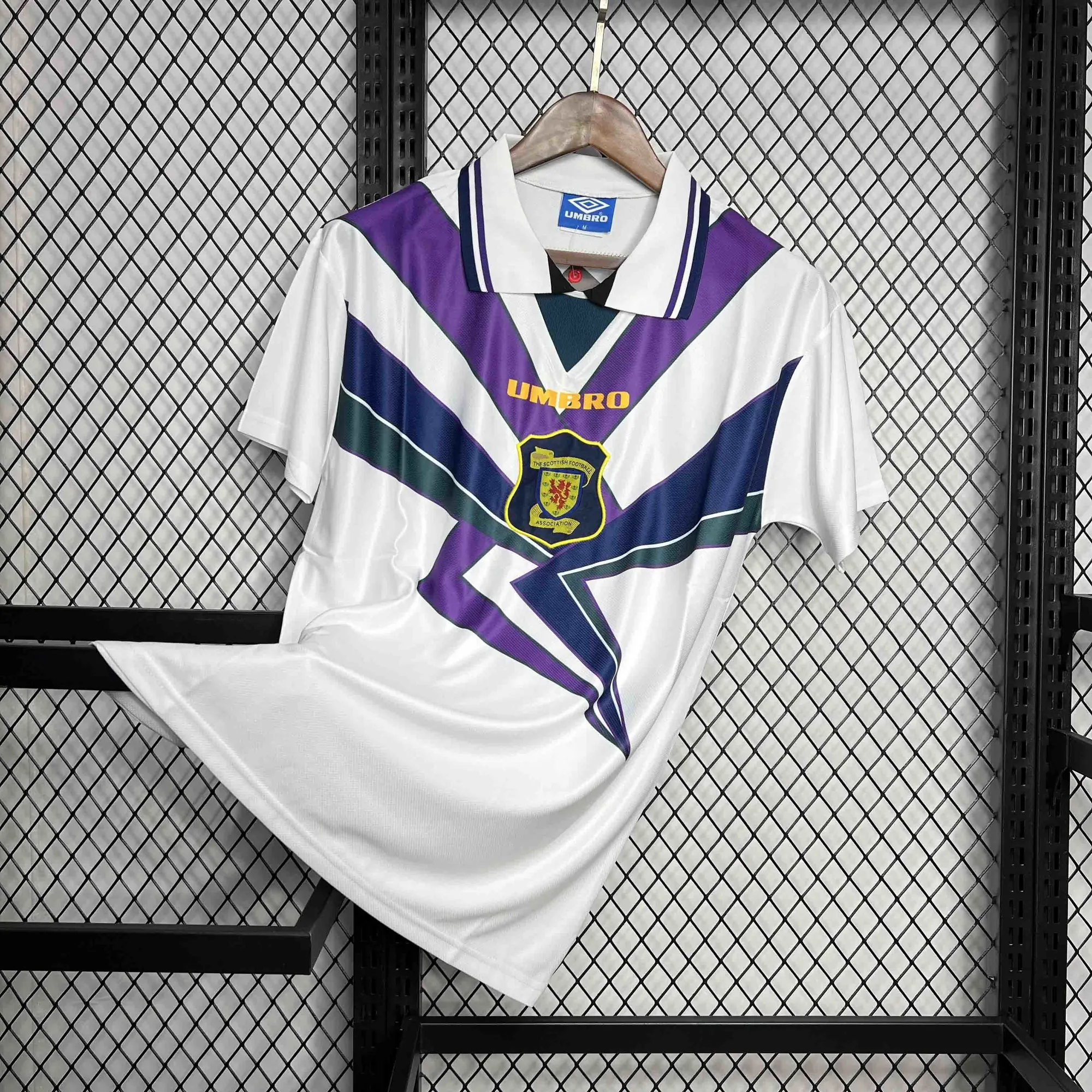 94-96 Scotland Away Kit Vintage Football Apparel AAAAJerseys Dropshipping Yupoo 1