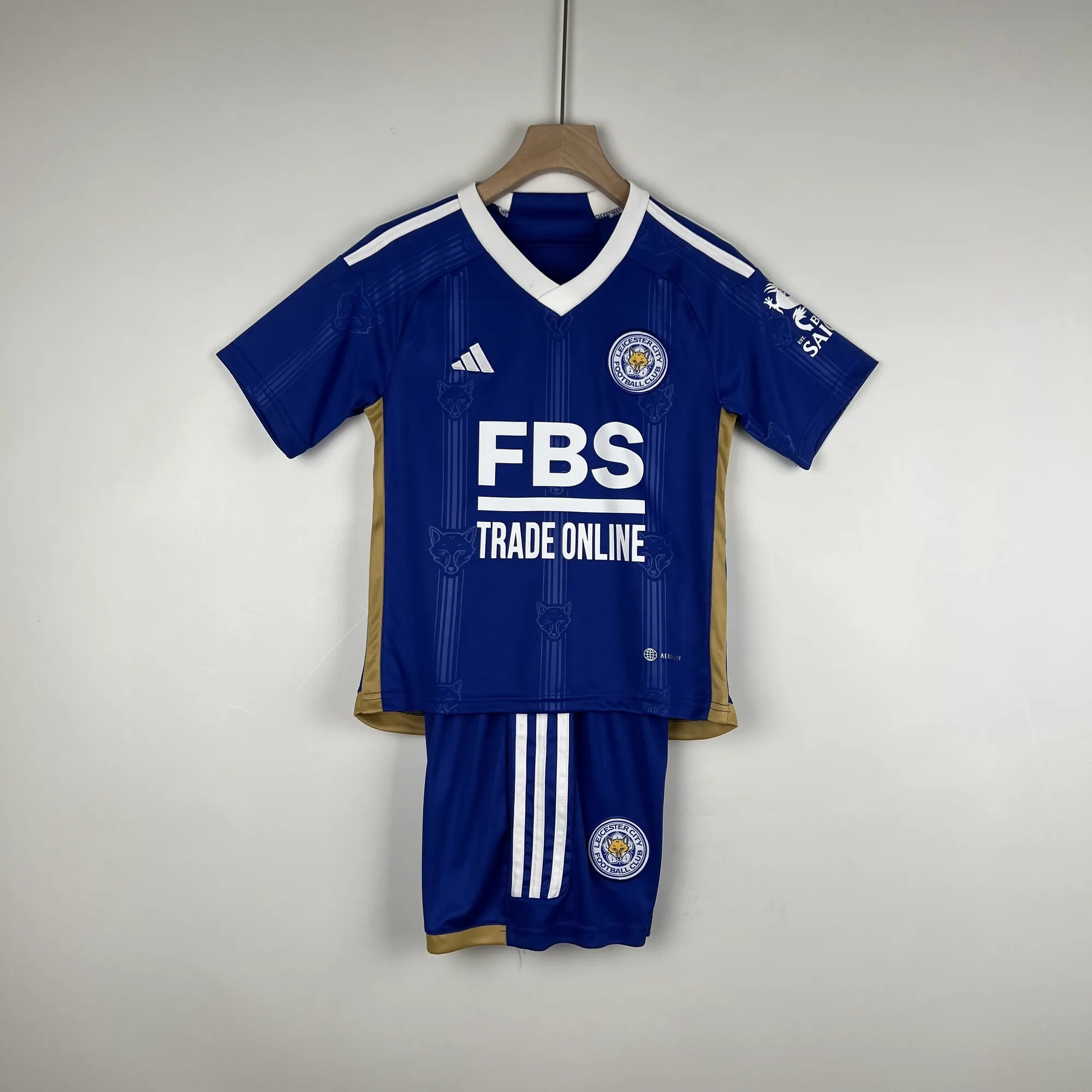 23-24 Kids Leicester City home size 16-28 10