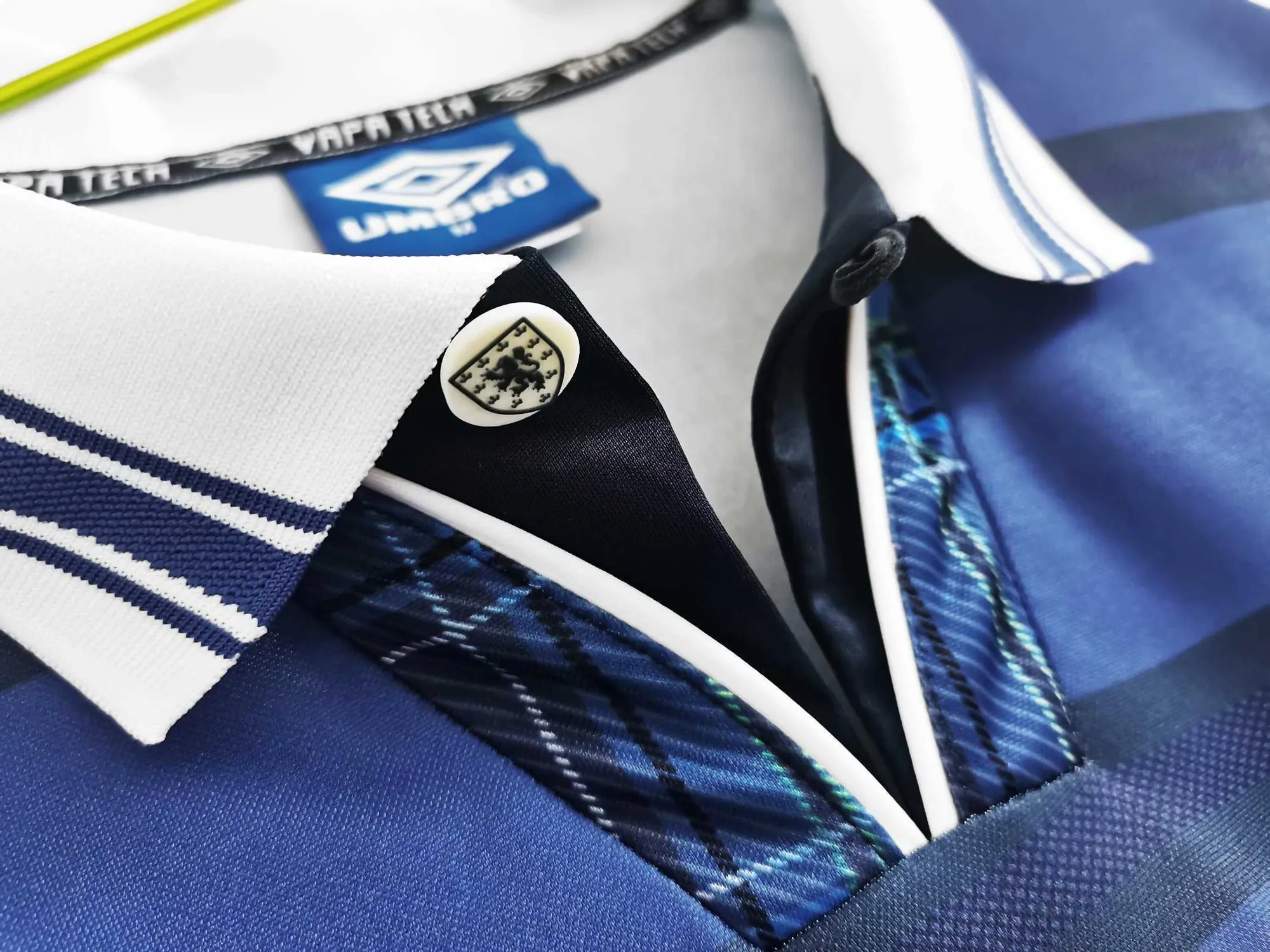 98-00 Scotland home 5