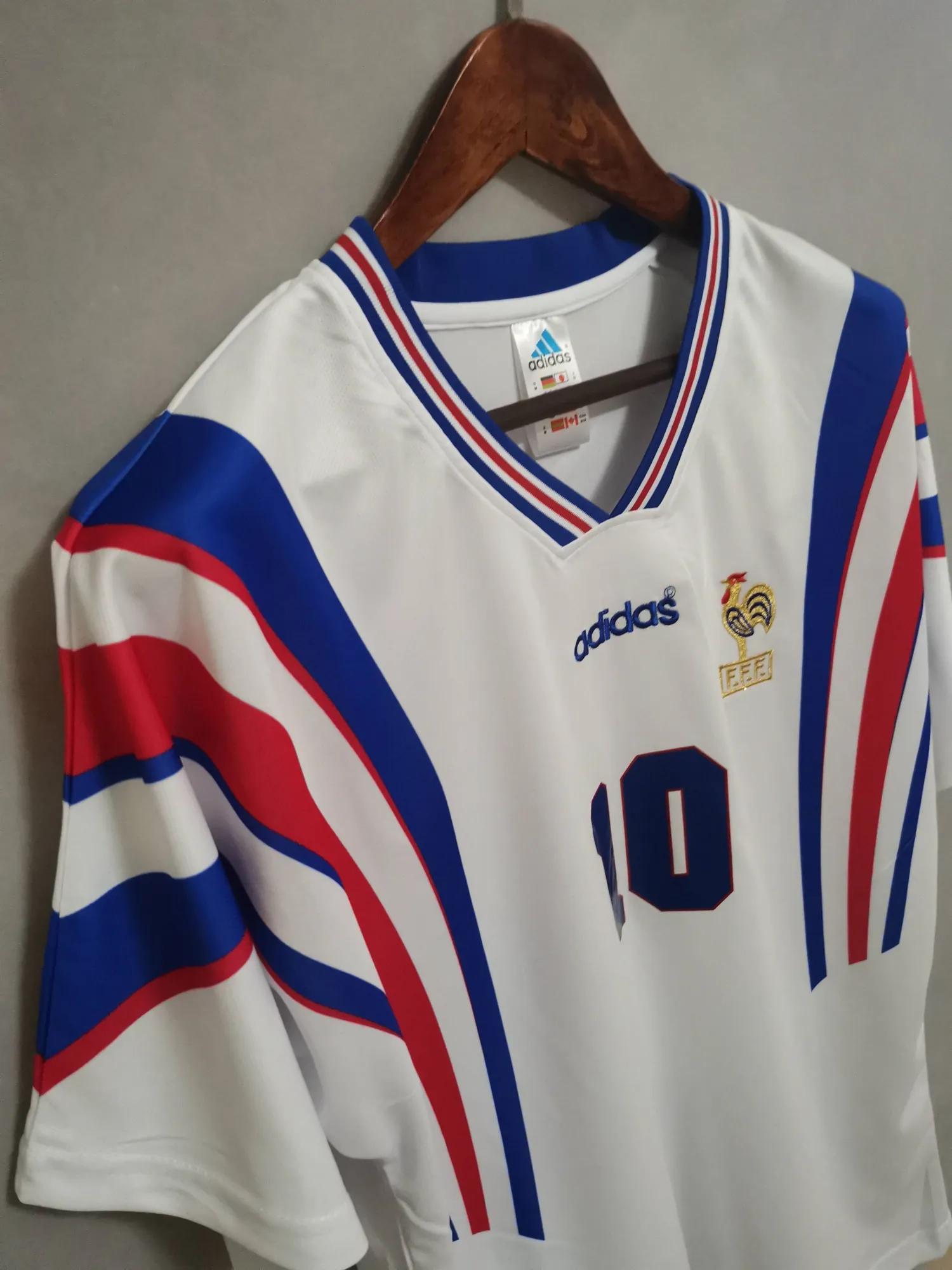 1996 France away 4