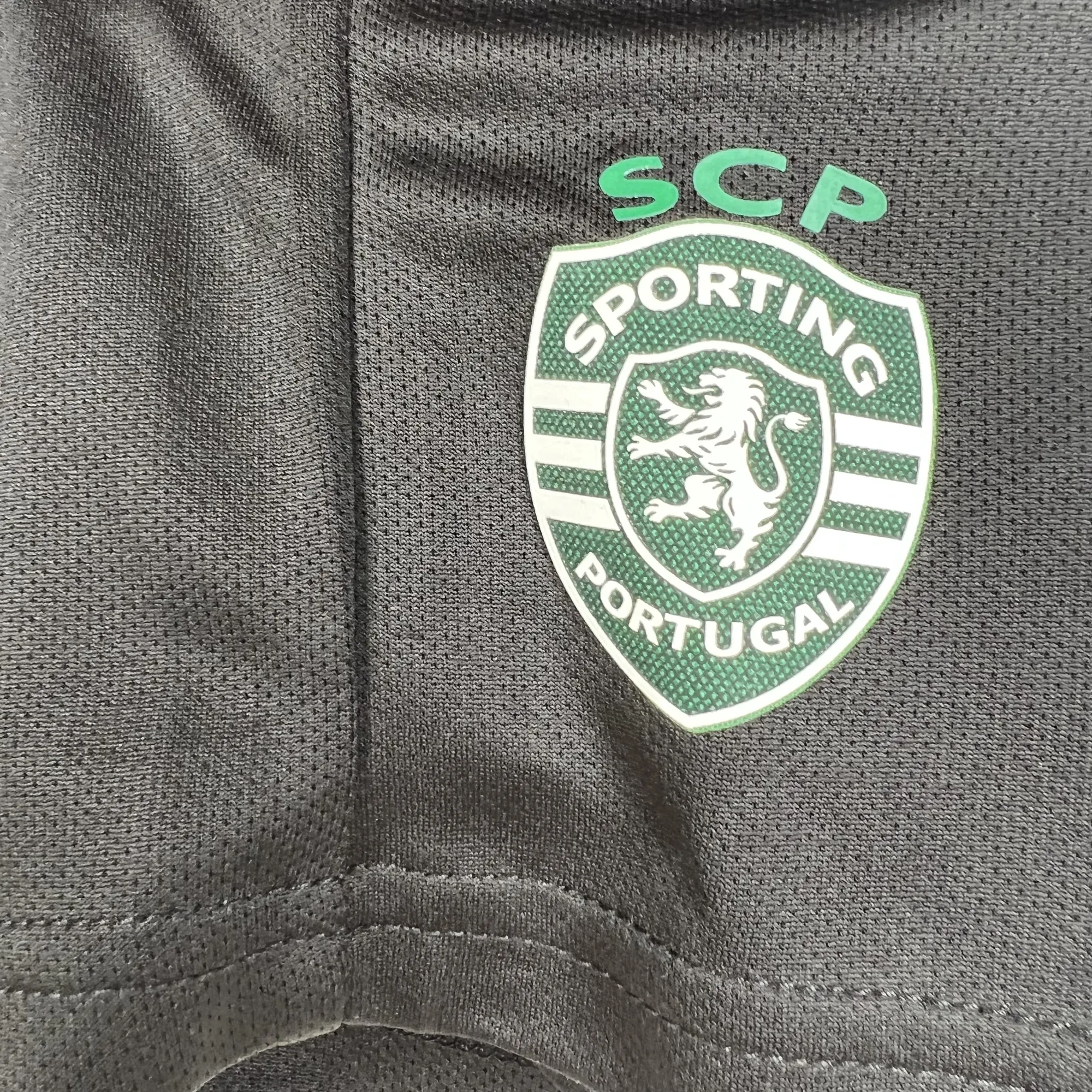 23-24 Sporting Lisbon Home Kids Kits Children Suits Football Jerseys Yupoo 4