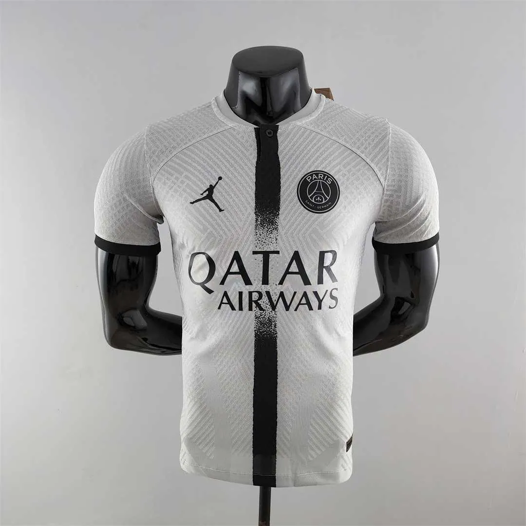 22-23 PSG away player version 17