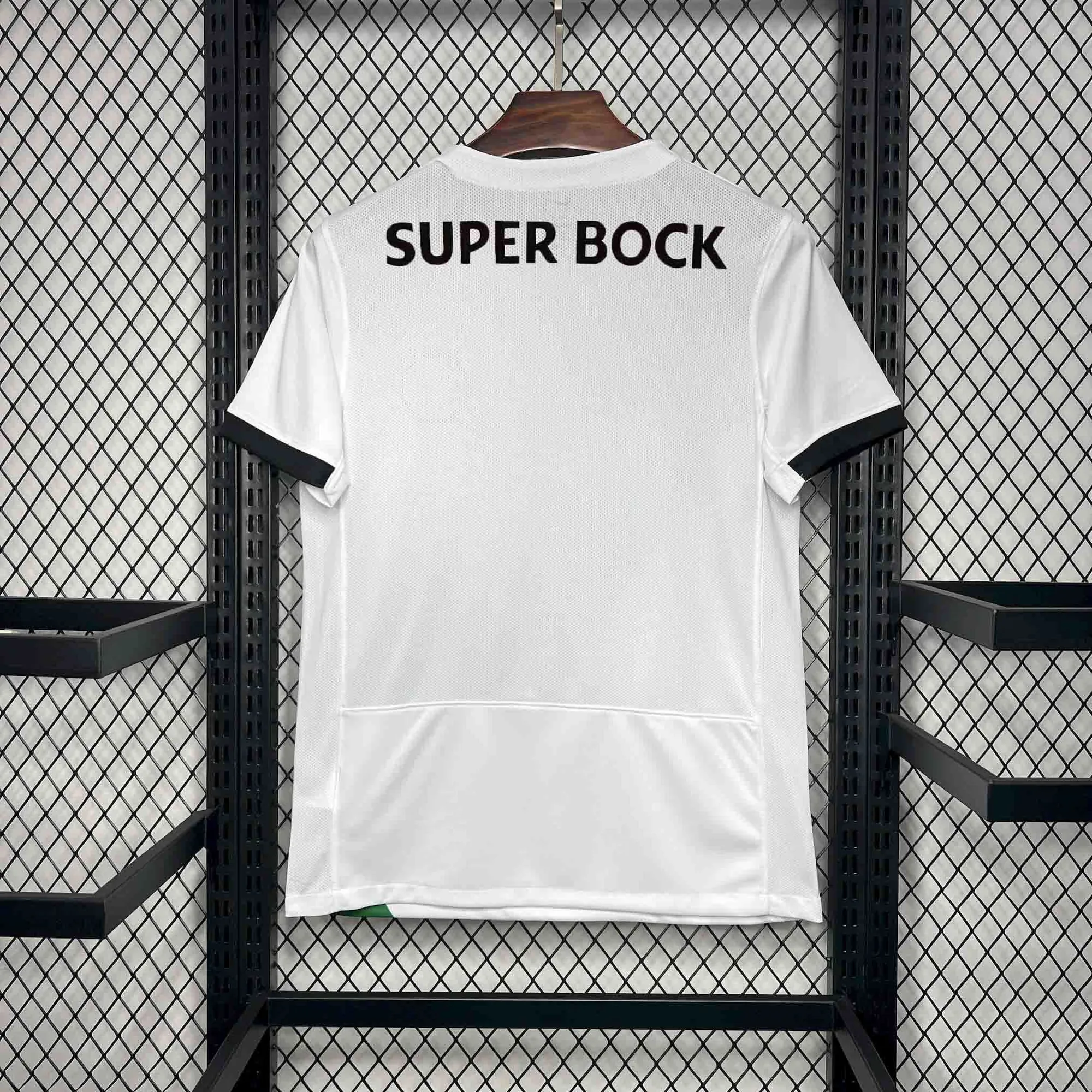 24-25 Sporting Lisbon 100th Anniversary Edition Kit Football Shirt AAAAJersey Supplier Yupoo 3