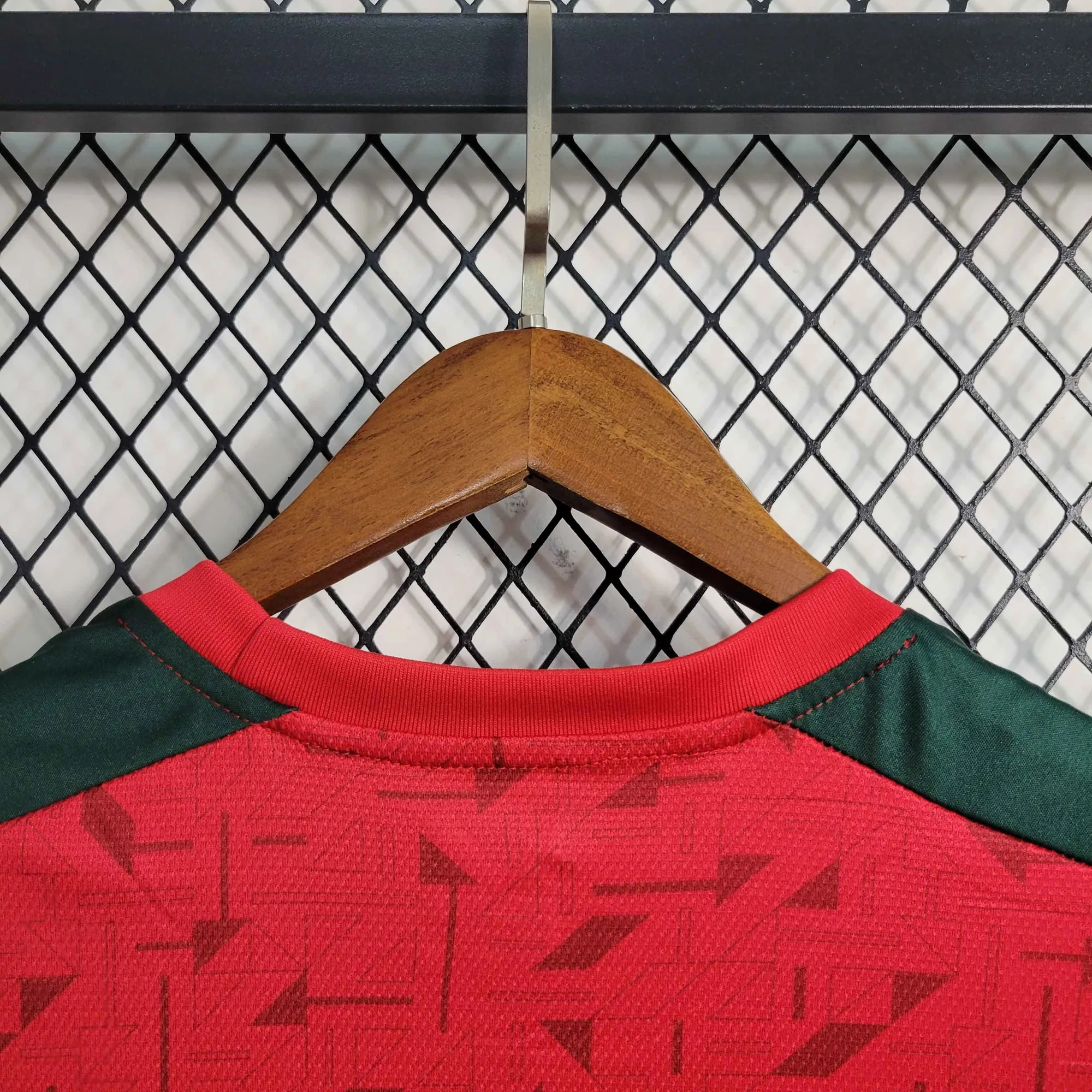23-24 Wolves Red S-XXL 5