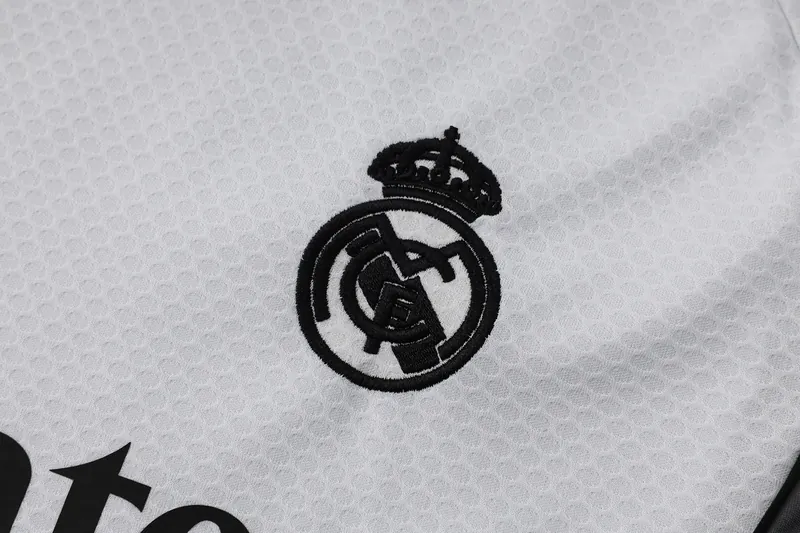 25-26 Real Madrid White Training Soccer AAAAJersey Yupoo S-2XL 4