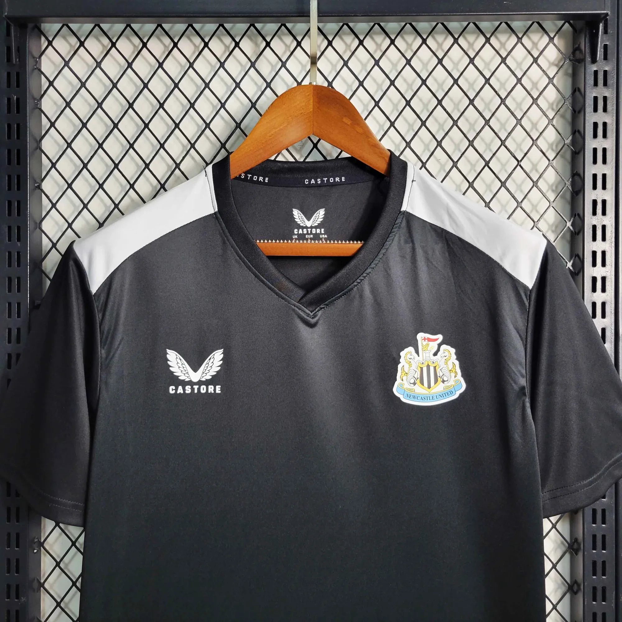 23-24 Newcastle Training Suit S-XXL 6