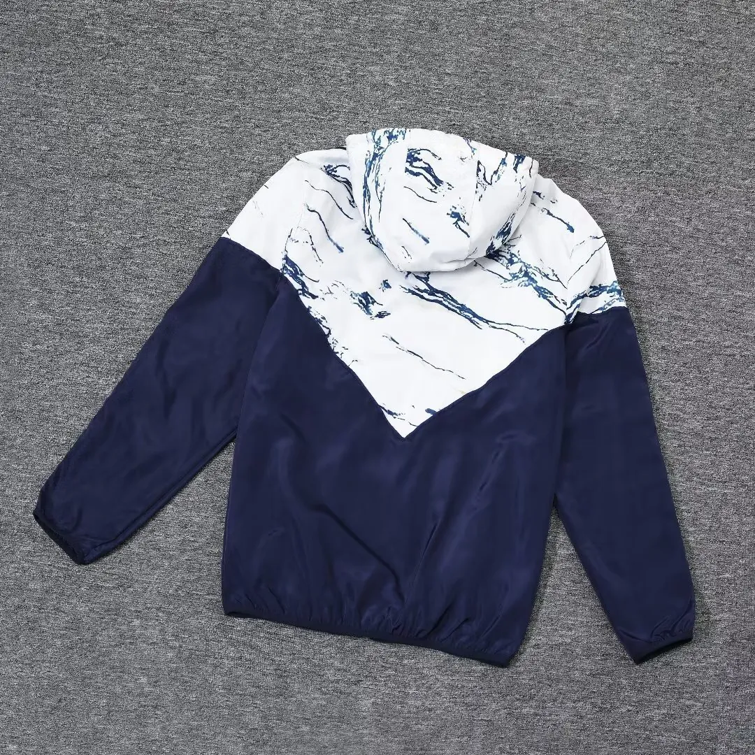 2024 Italy Hoodies Windbreaker Jackets Yupoo 1