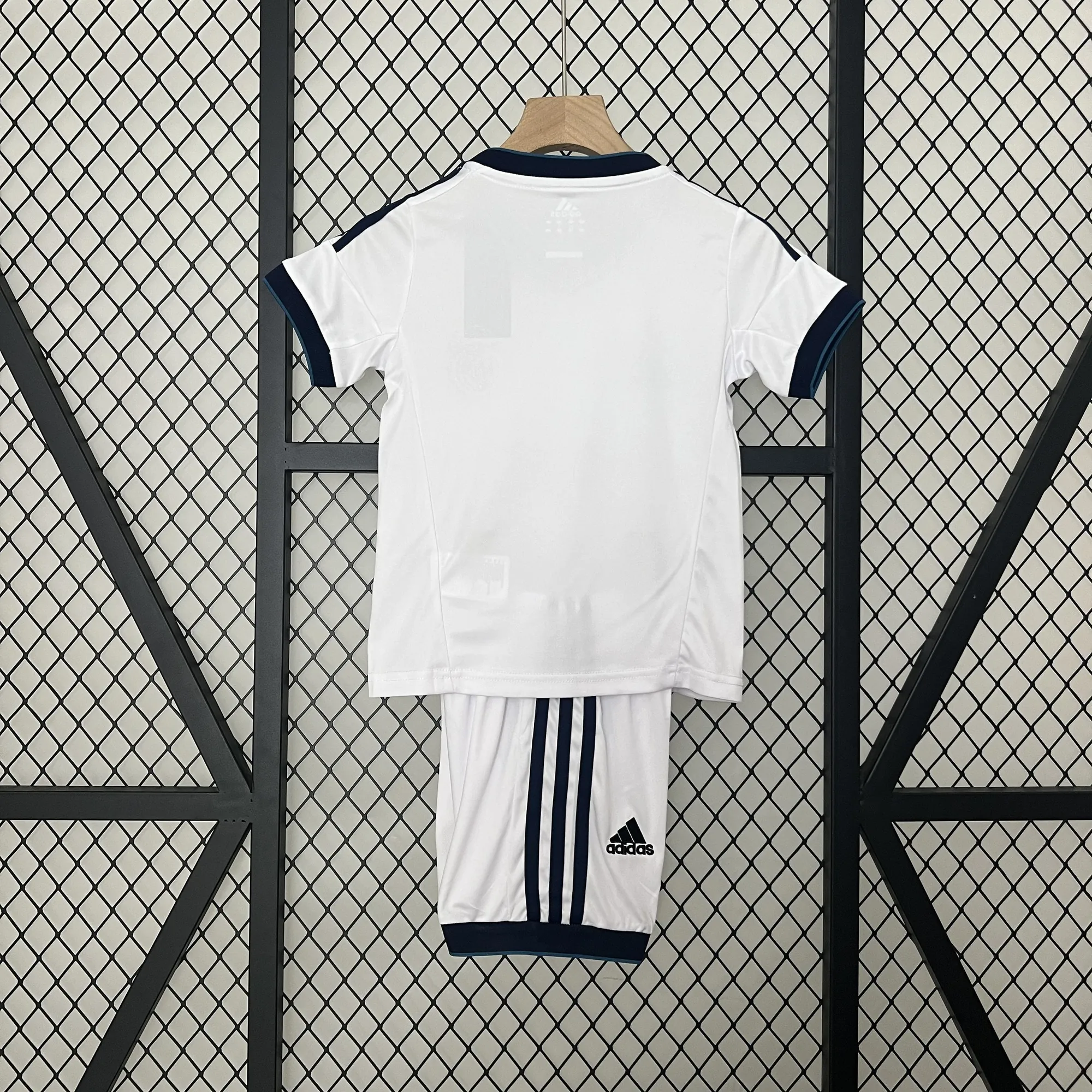 12-13 Real Madrid Home Retro Kid Kits Children Sets Best Jerseys Yupoo 4