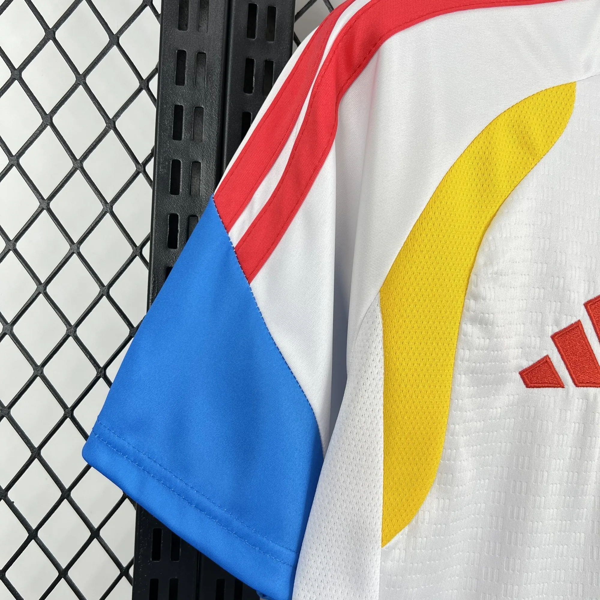 2026 Colombia Mens Pre-Match Kit World Cup T-Shirt Football AAAAJersey Supply Yupoo 2
