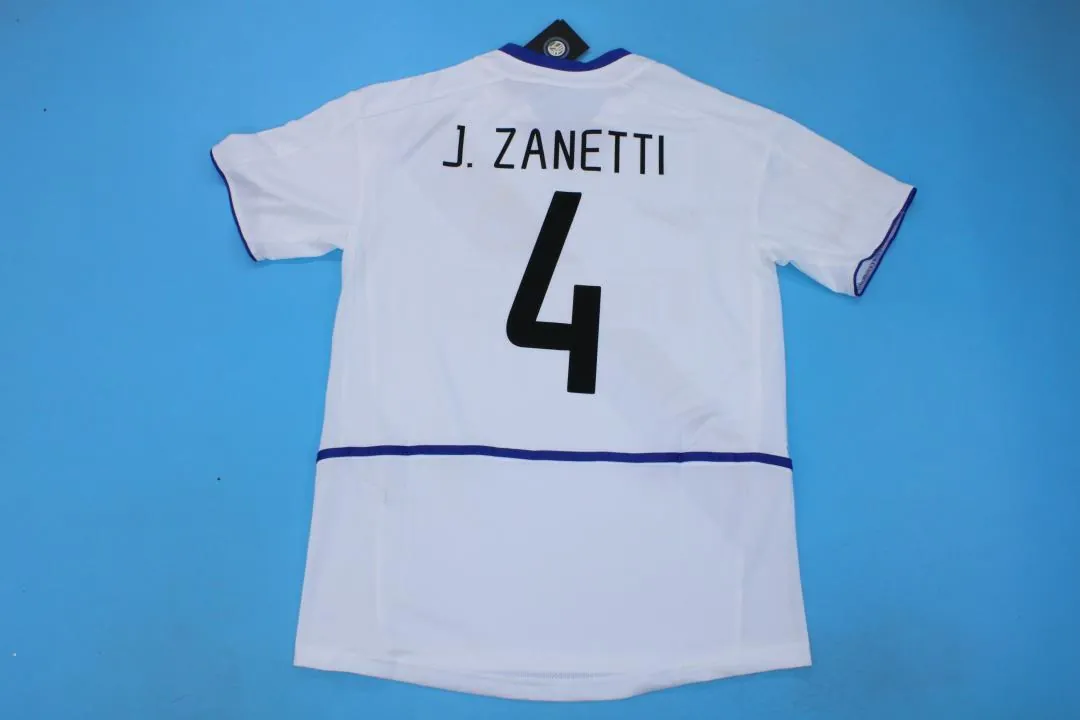 02-03 Inter Milan away white 16